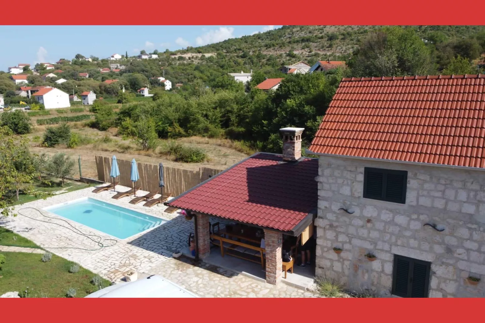 Eli-Exterior in summer