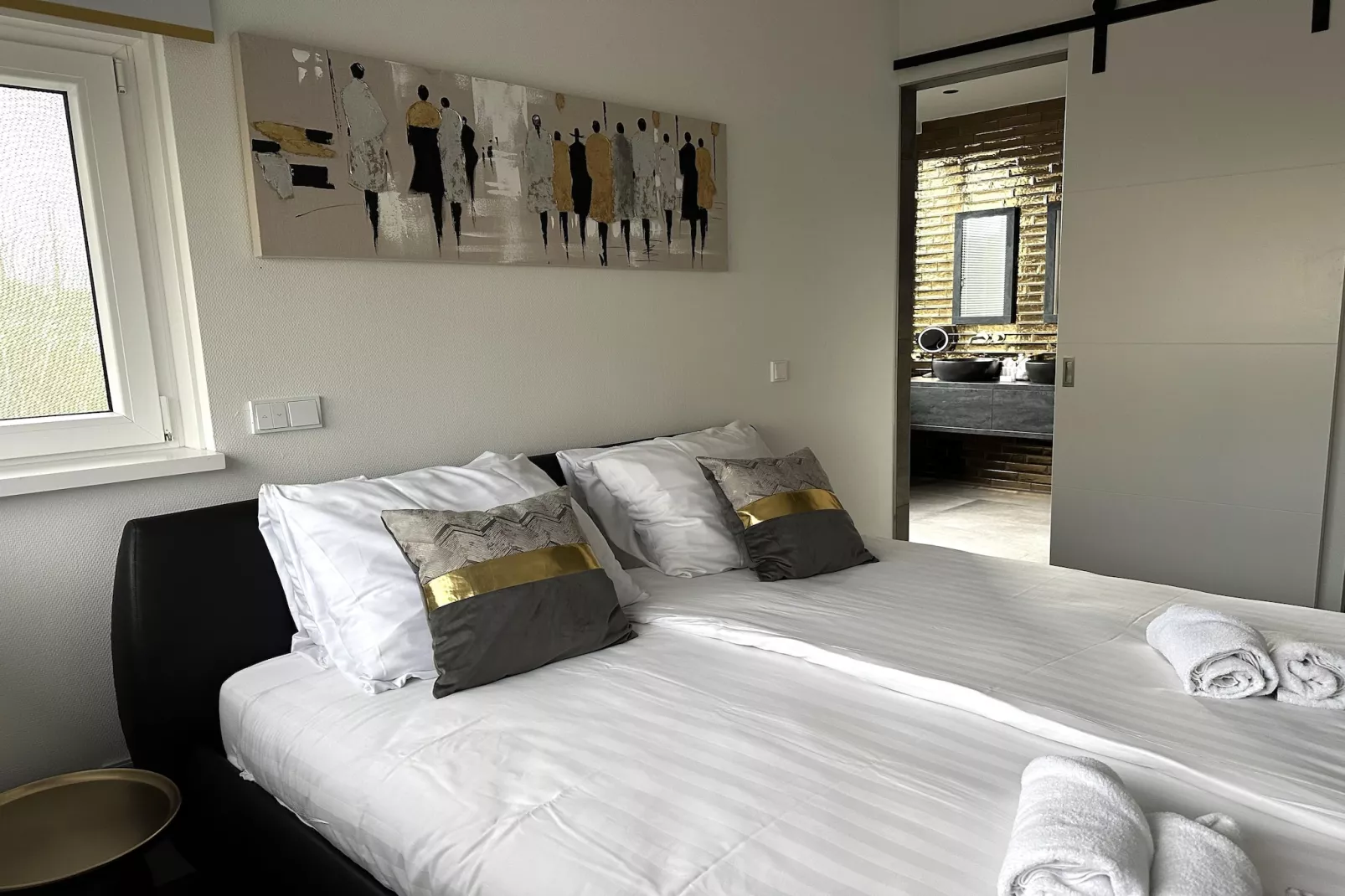 Luxe villa aan het water-Chambre