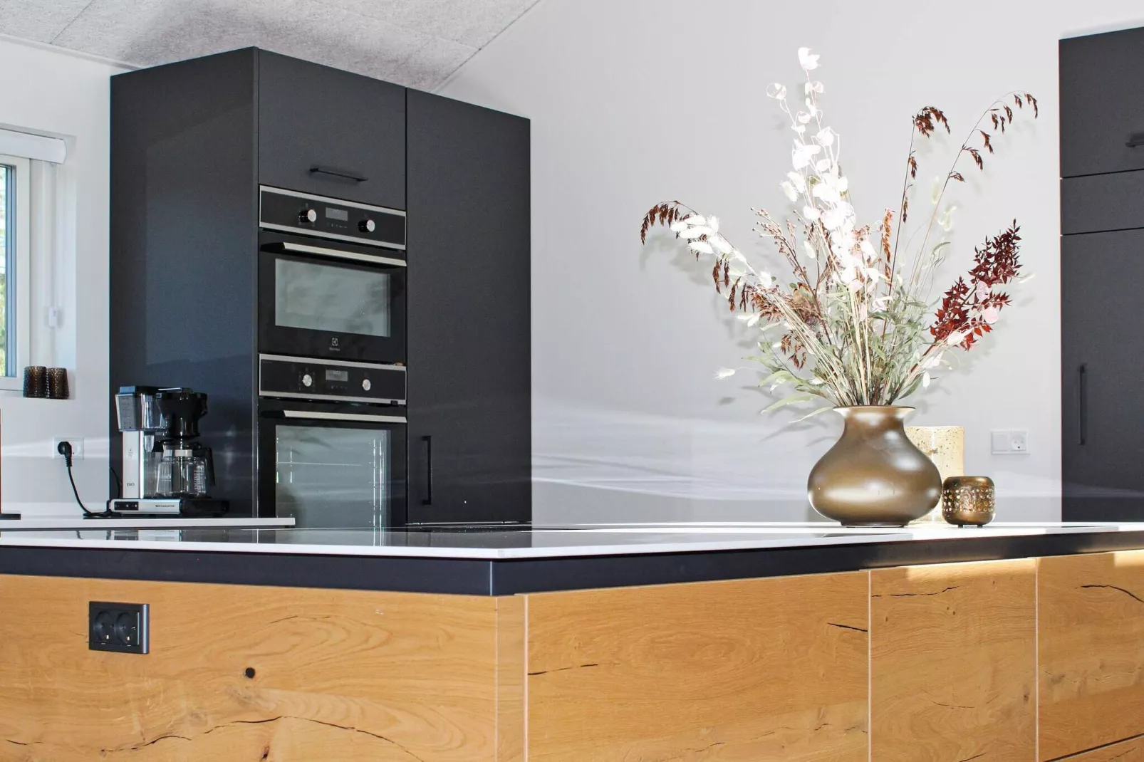 10 person holiday home in Blåvand-Indoor