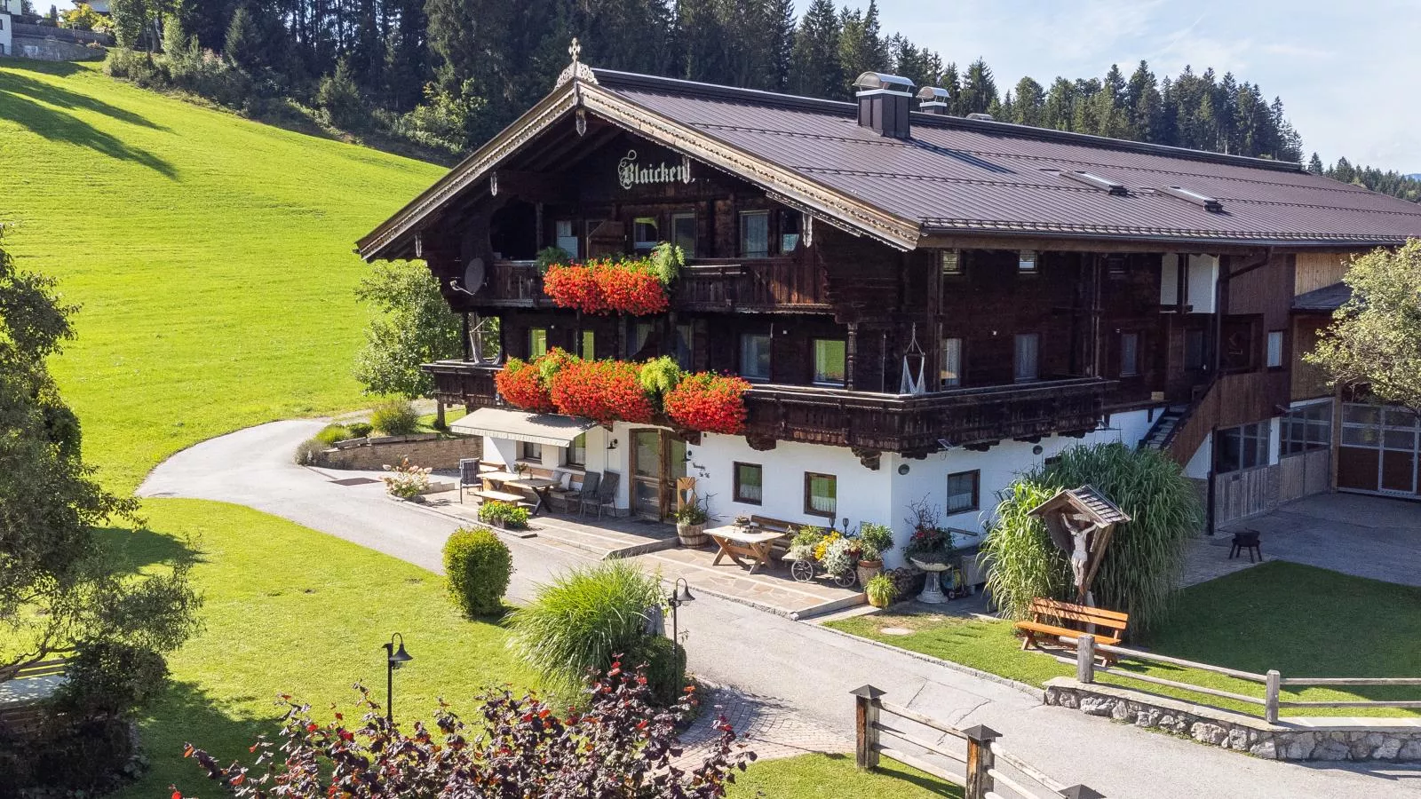 Anna Maria Christine-Außenbereich Sommer