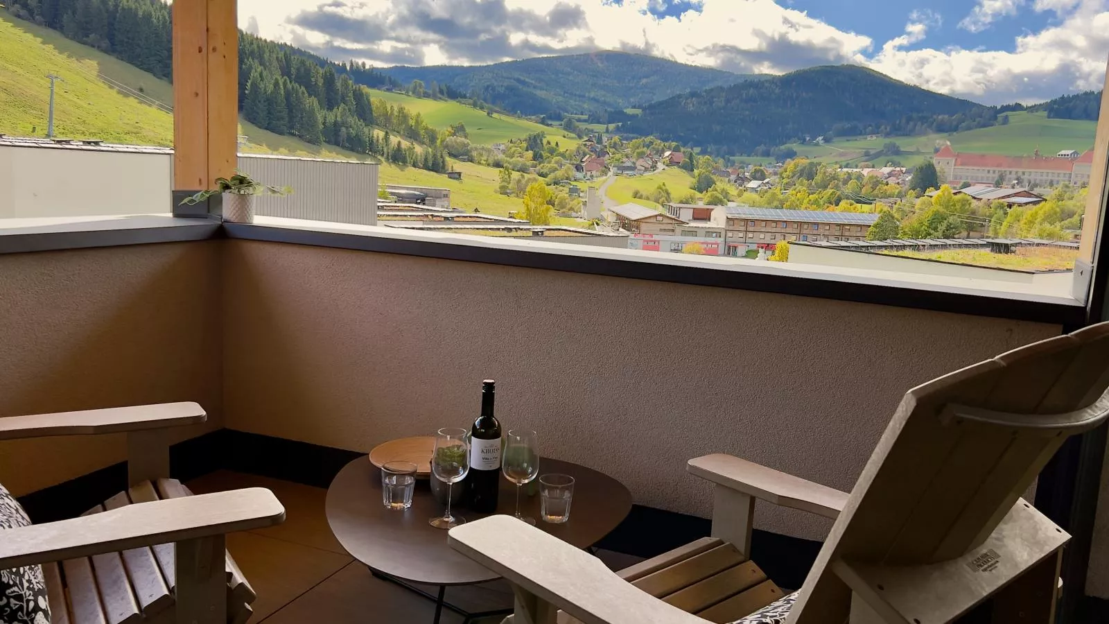 Grebenzen Lodge Pabstin 36B-Exterior in summer