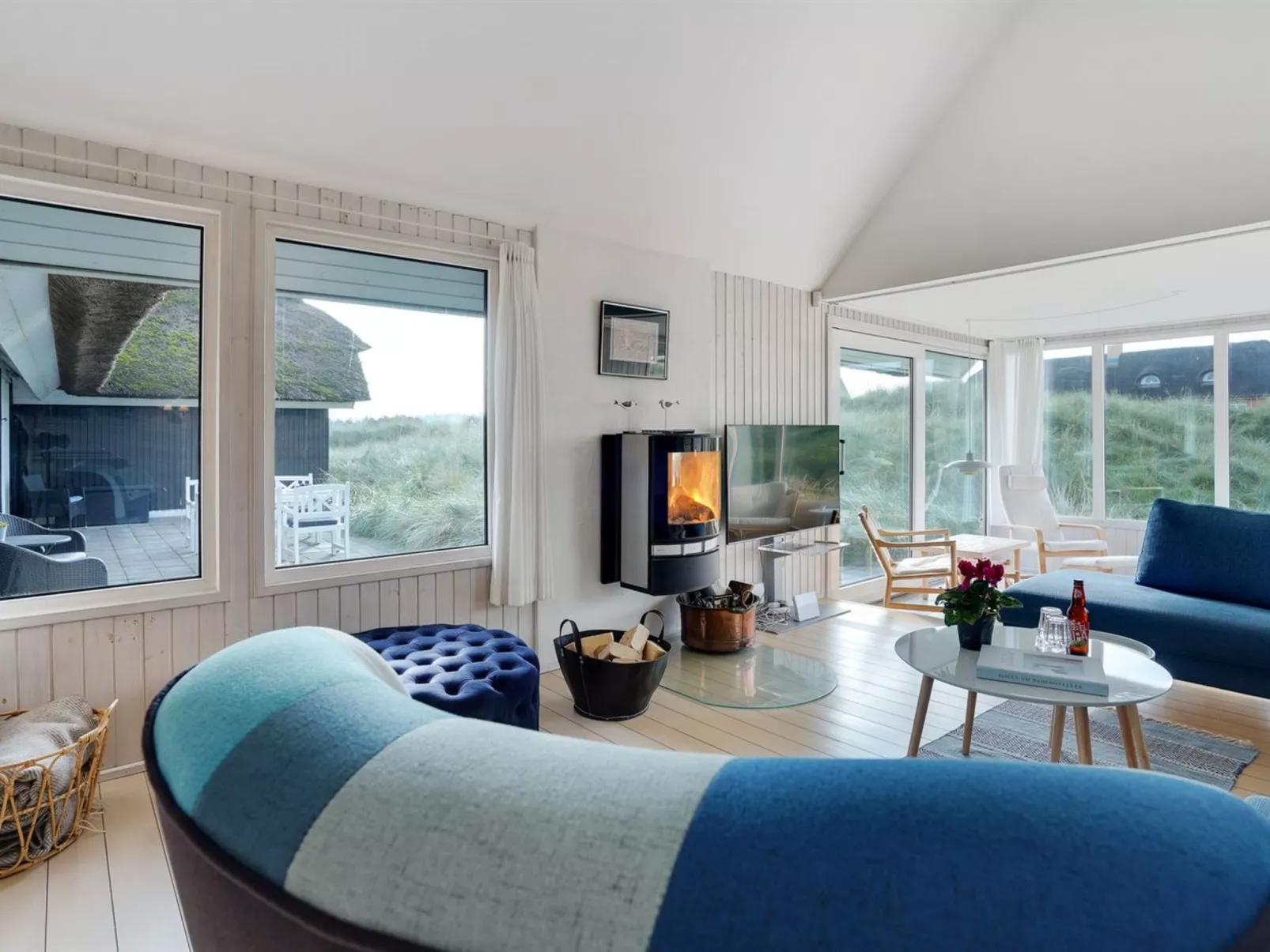 "Henric" - 100m from the sea