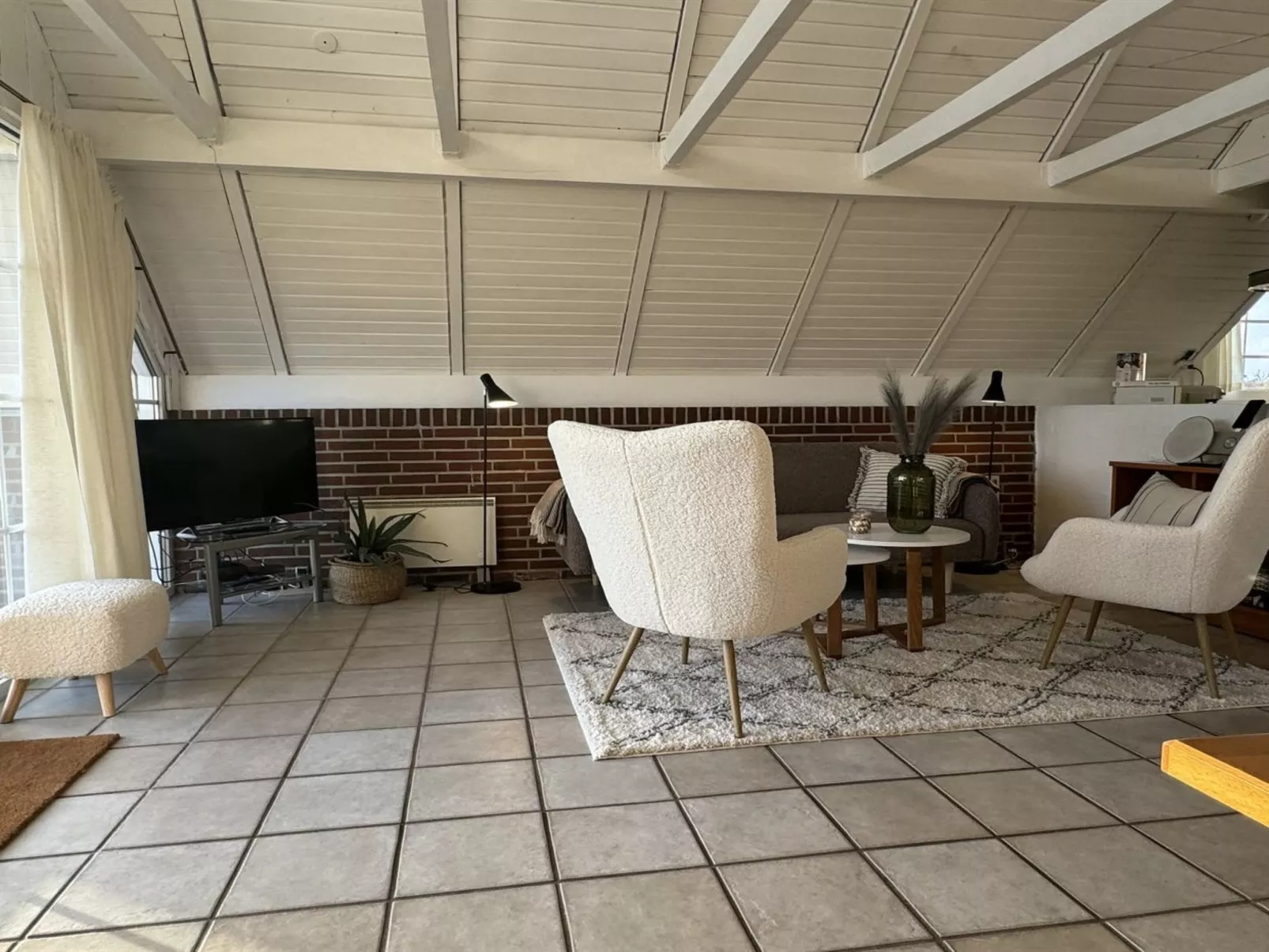 "Edvard" - 400m from the sea