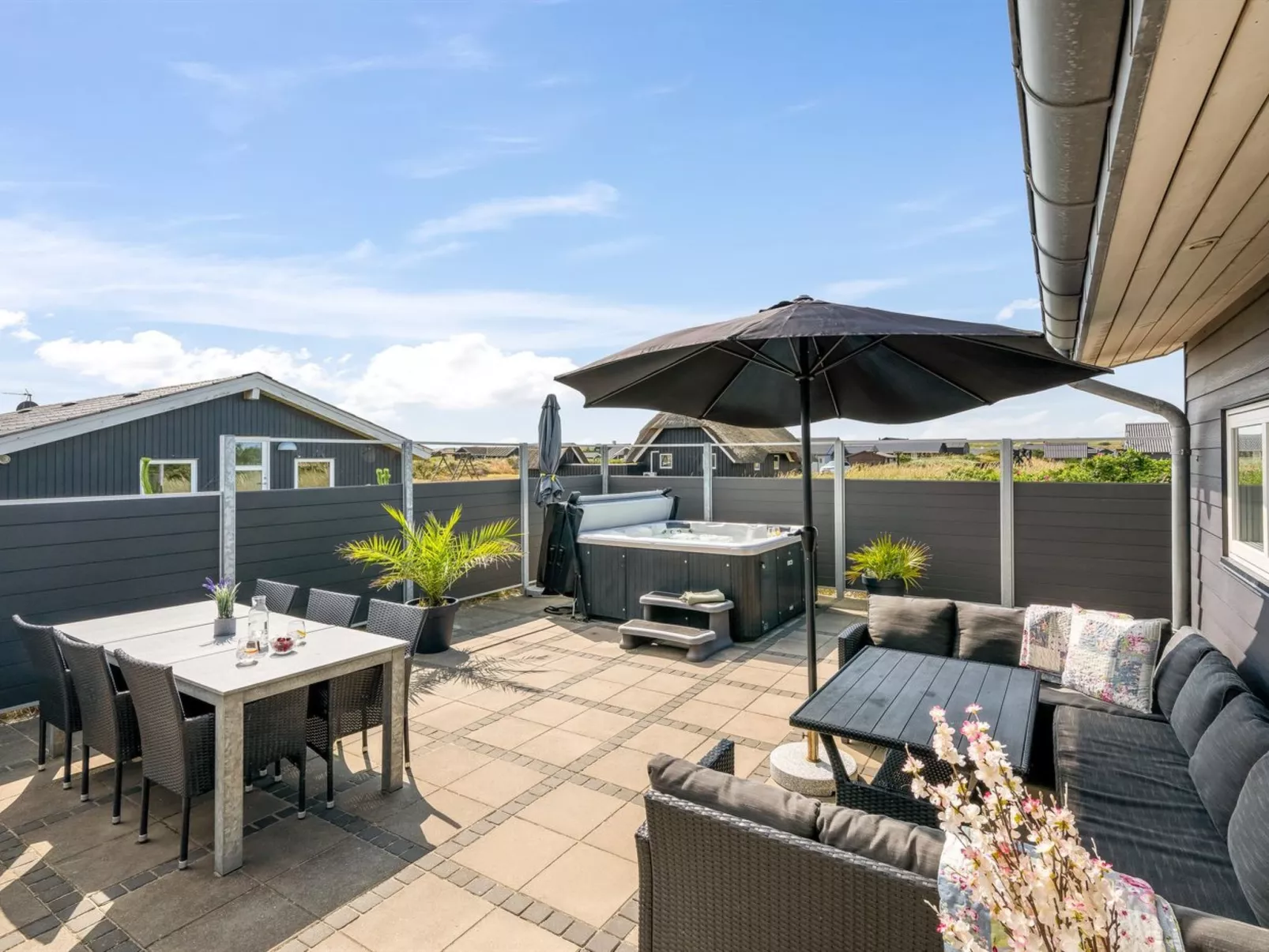 "Ennie" -  from the sea