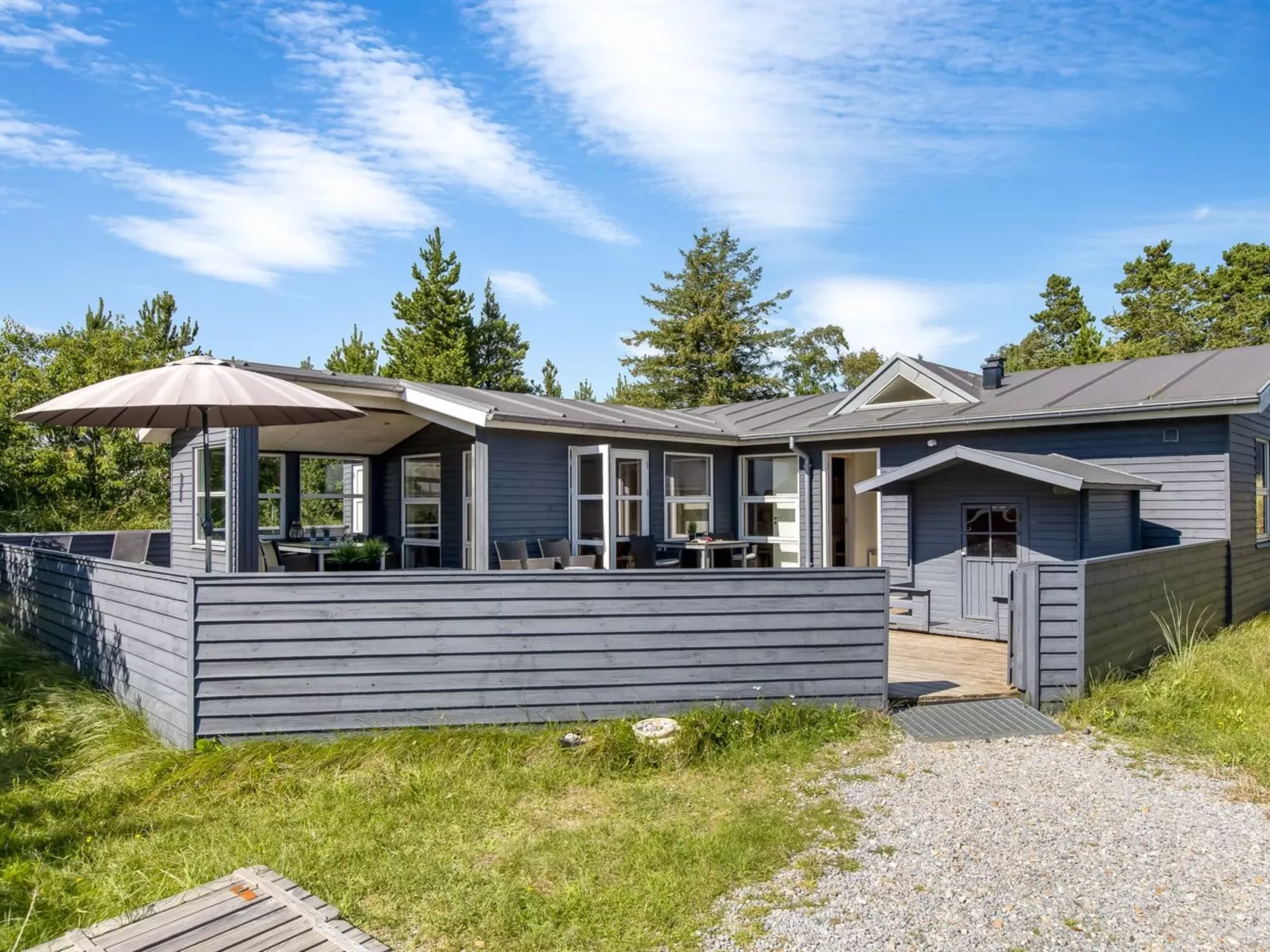 "Omar" - 1.0km from the sea-Draußen