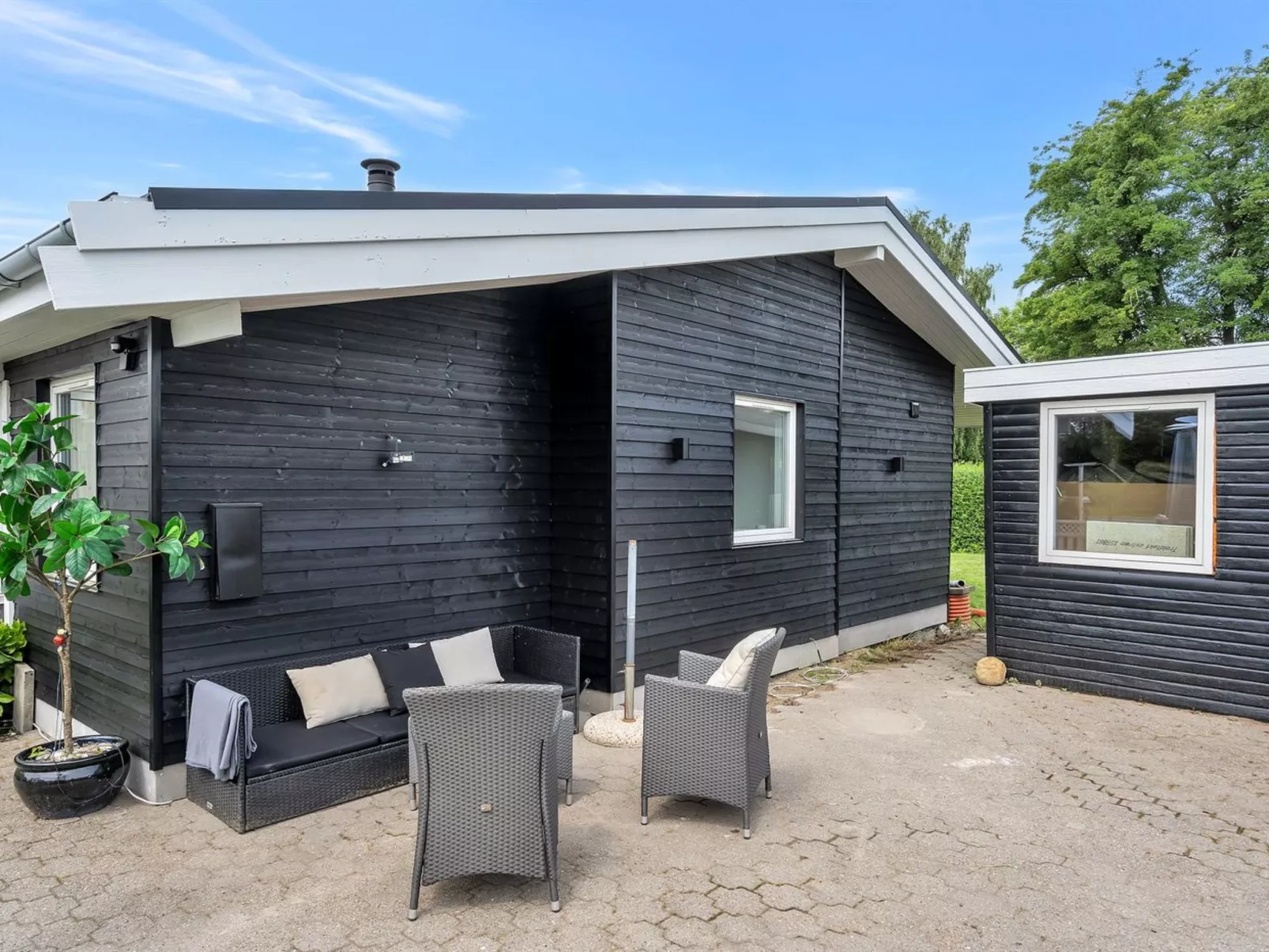 "Fentje" - 375m to the fjord