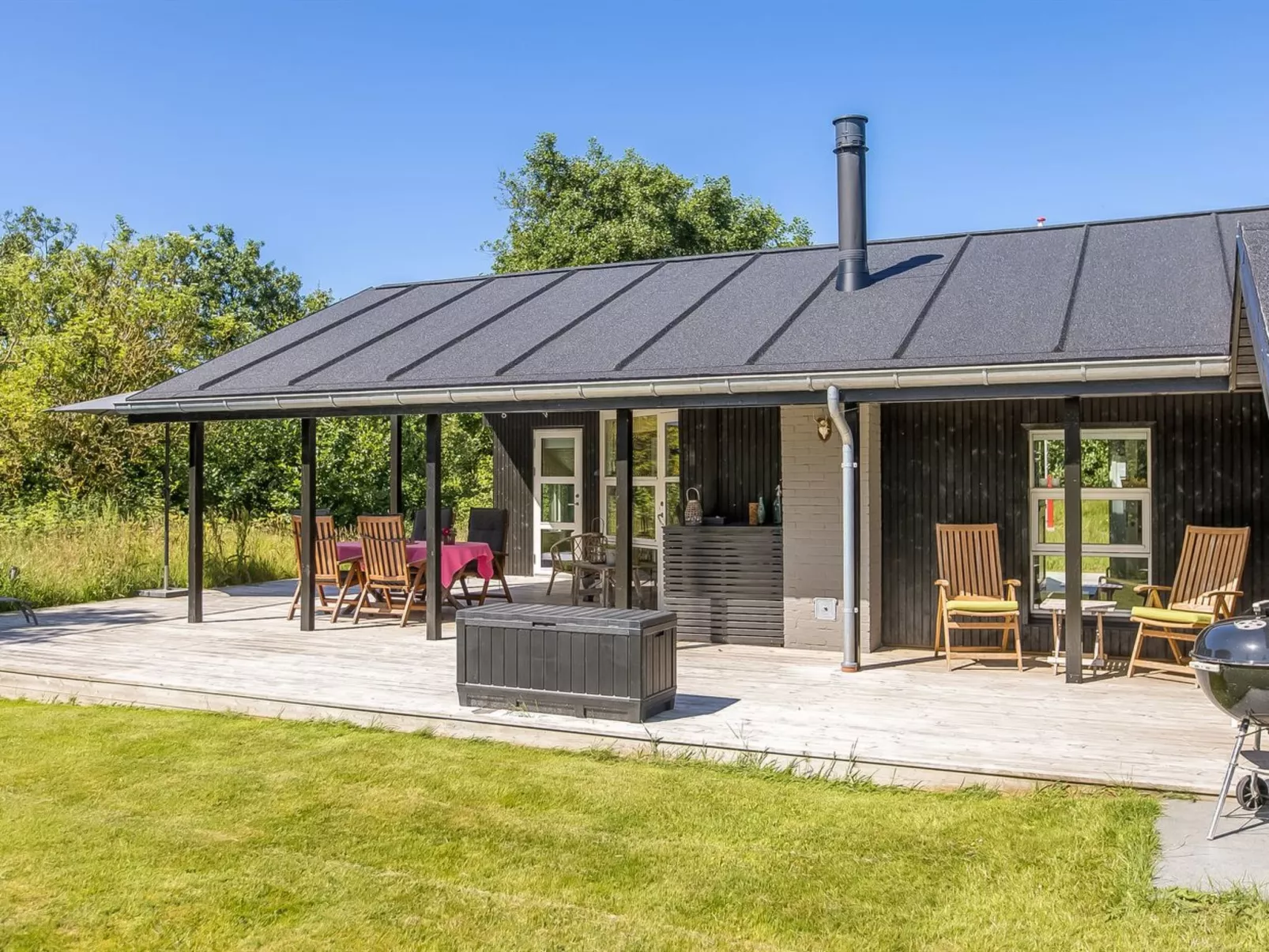 "Laerke" - 1.8km from the sea