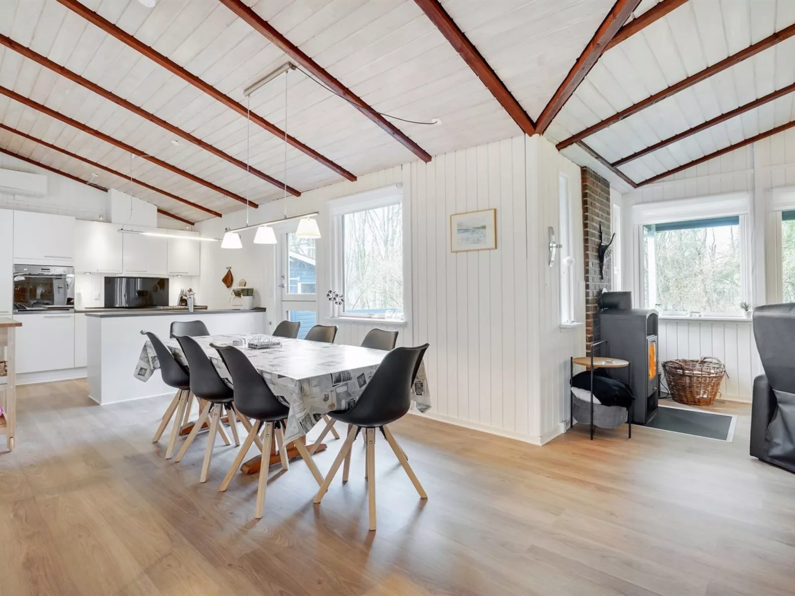 "Massie" - 30km from the sea