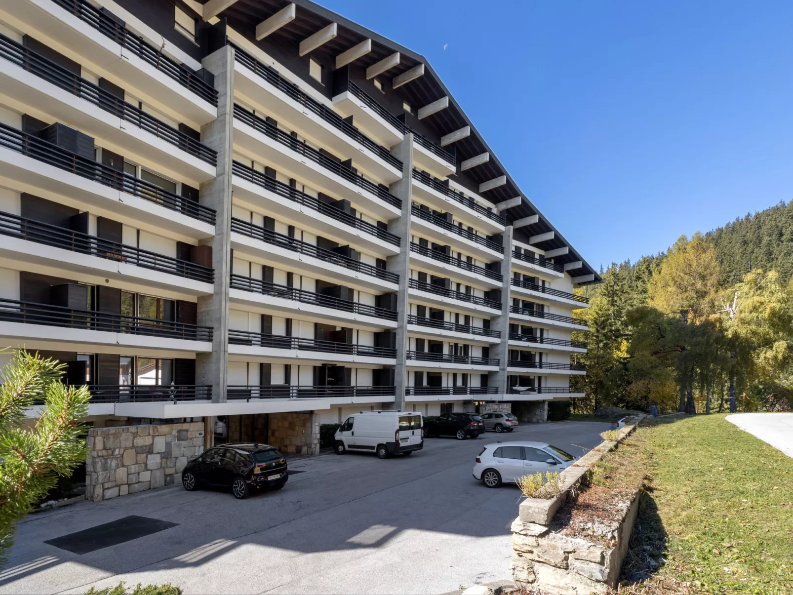 Cransalpin Apt. 3 / Secteur 1-Dehors