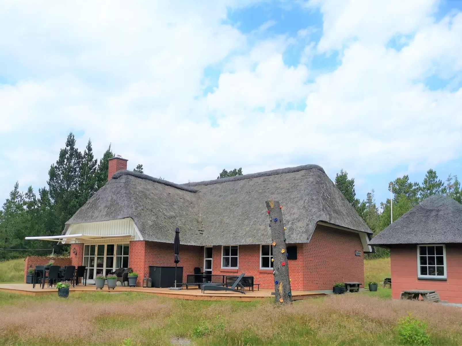 "Harpa" - 2.5km from the sea