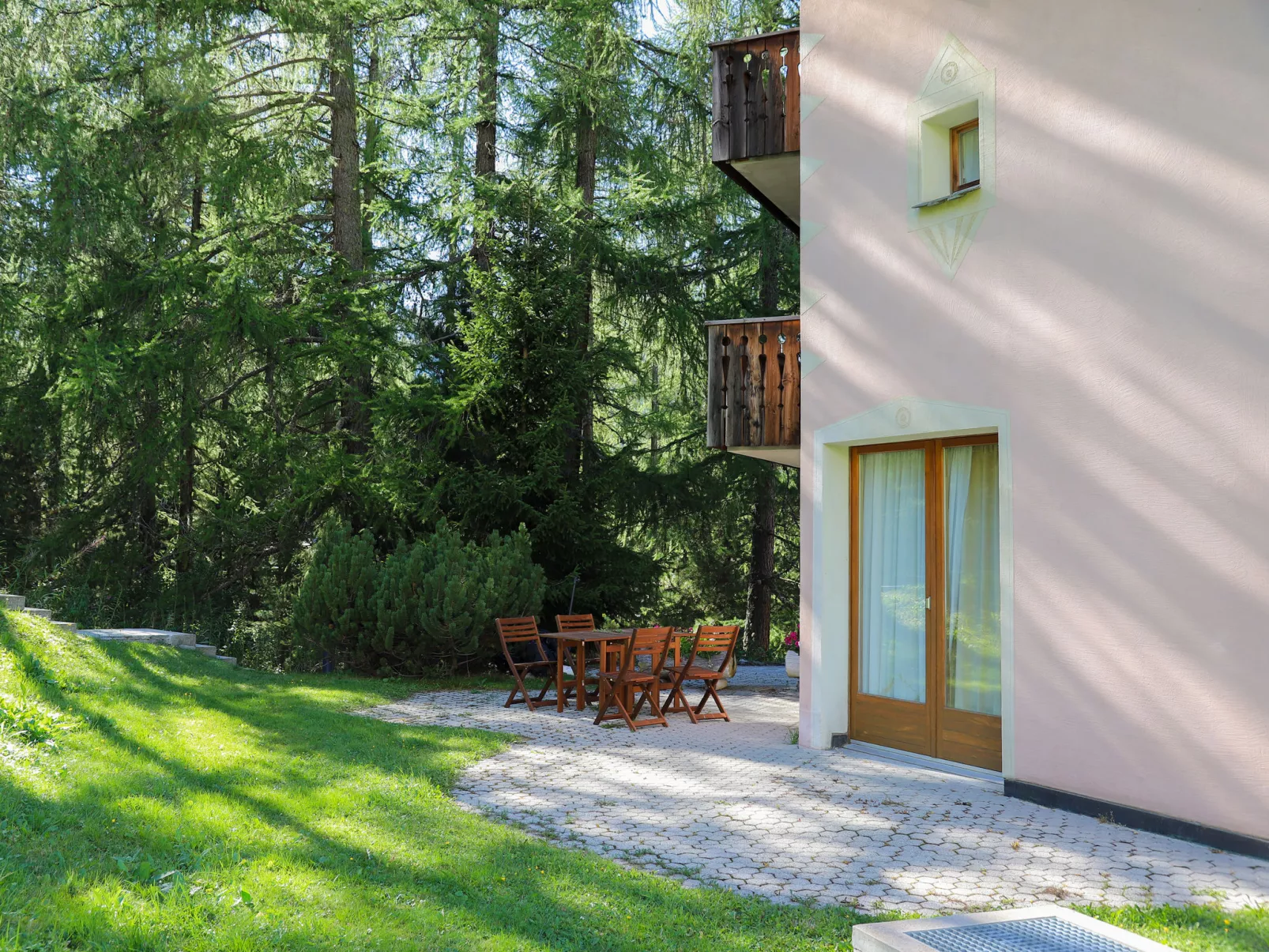 Chesa Cresta-Draußen