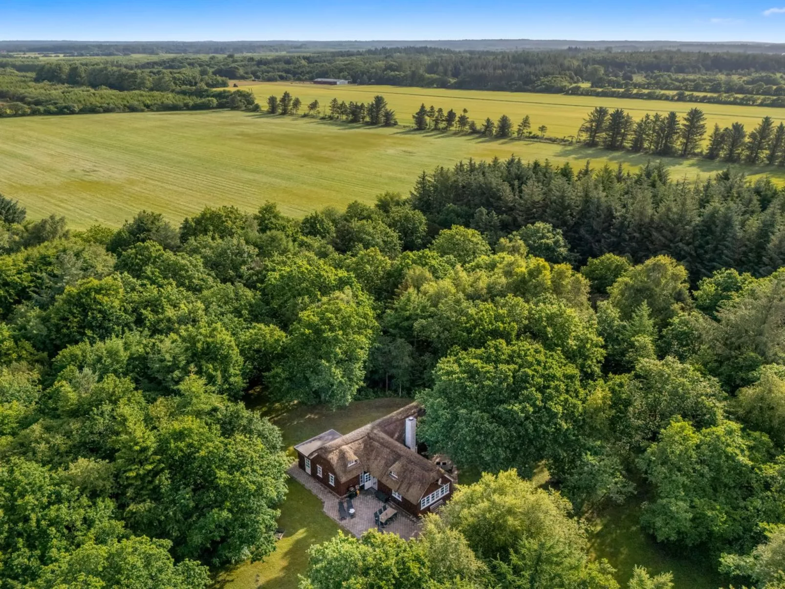 "Fina" - 15km from the sea