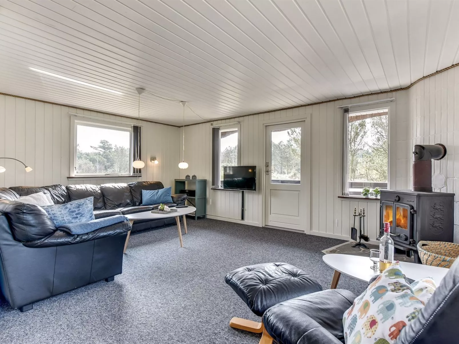 "Alena" - 1km from the sea