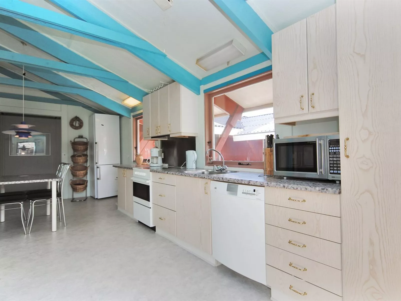 "Momme" - 500m from the sea