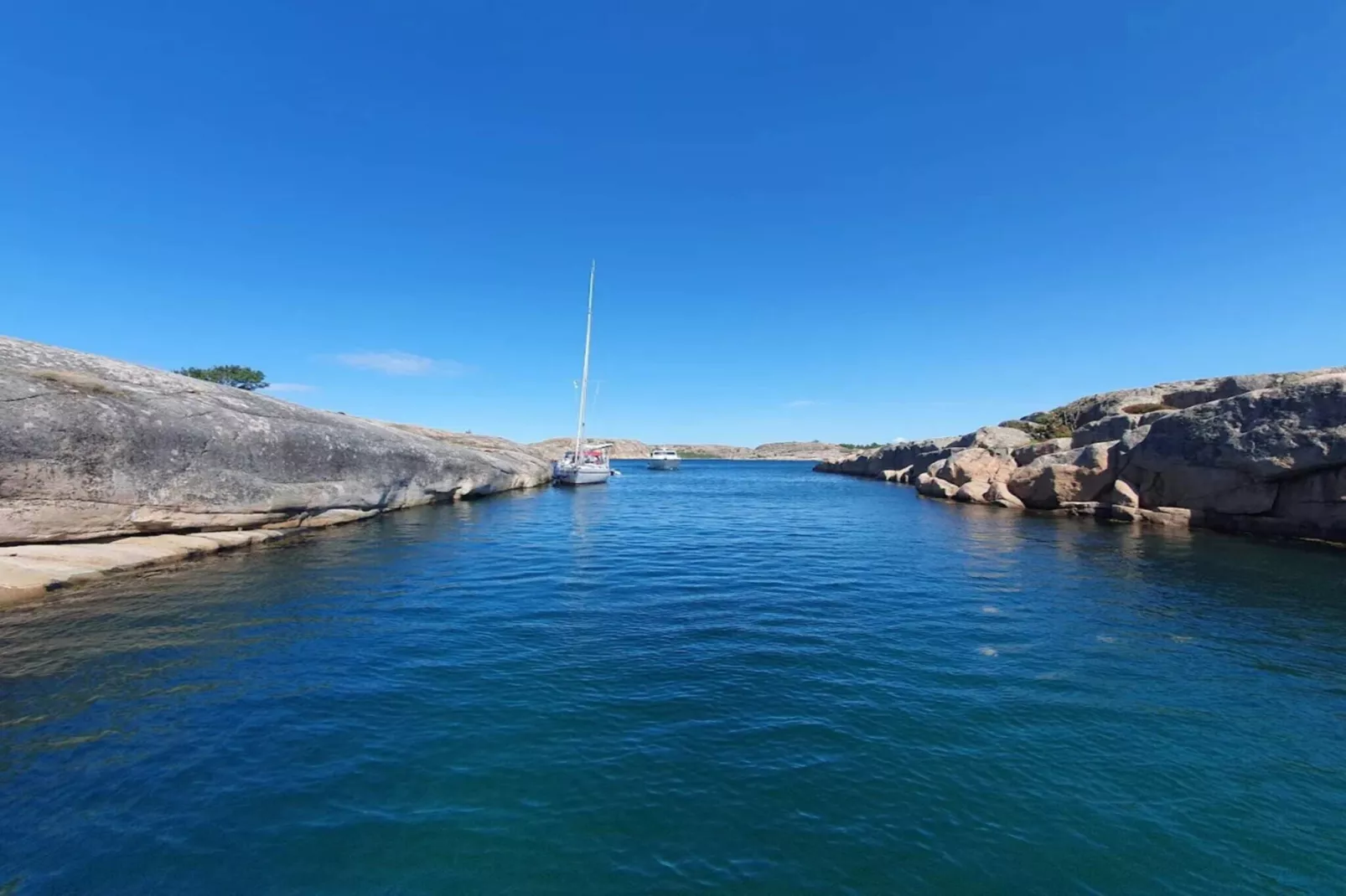 4 star holiday home in Hamburgsund-Water view