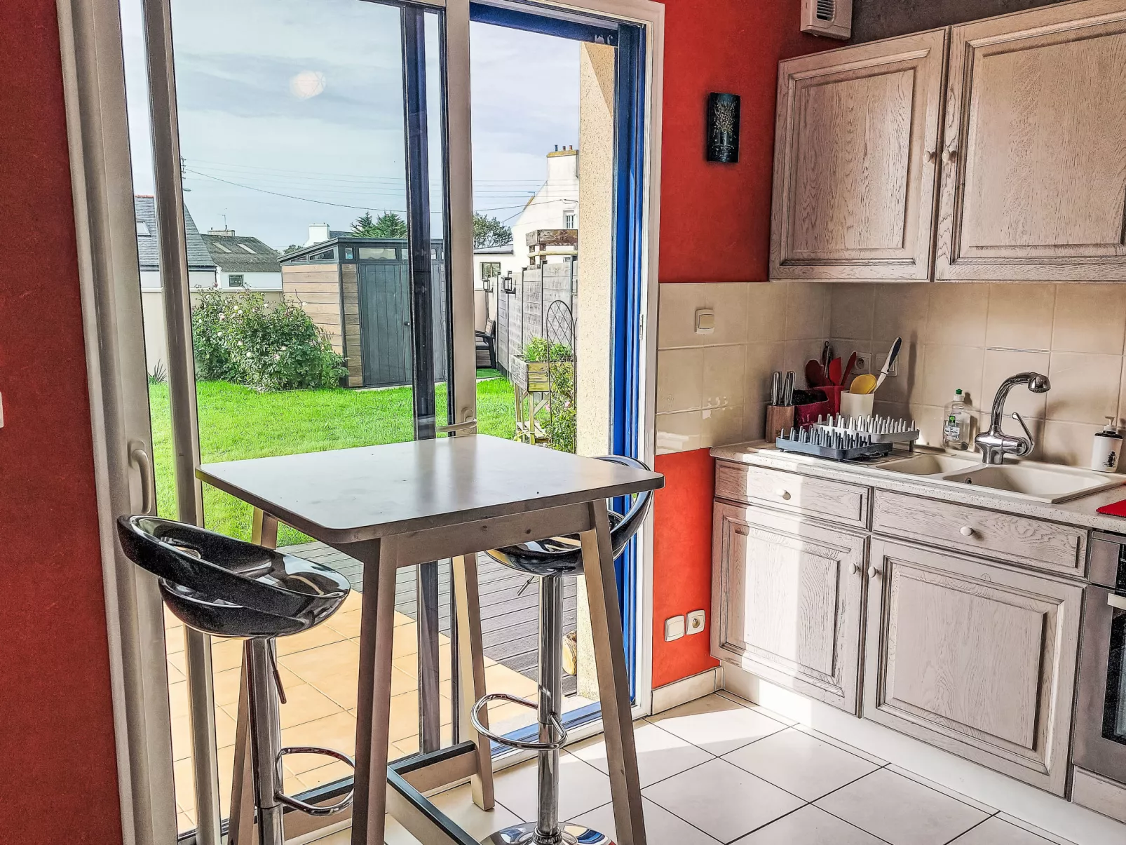 Portsall Paradise-Inside