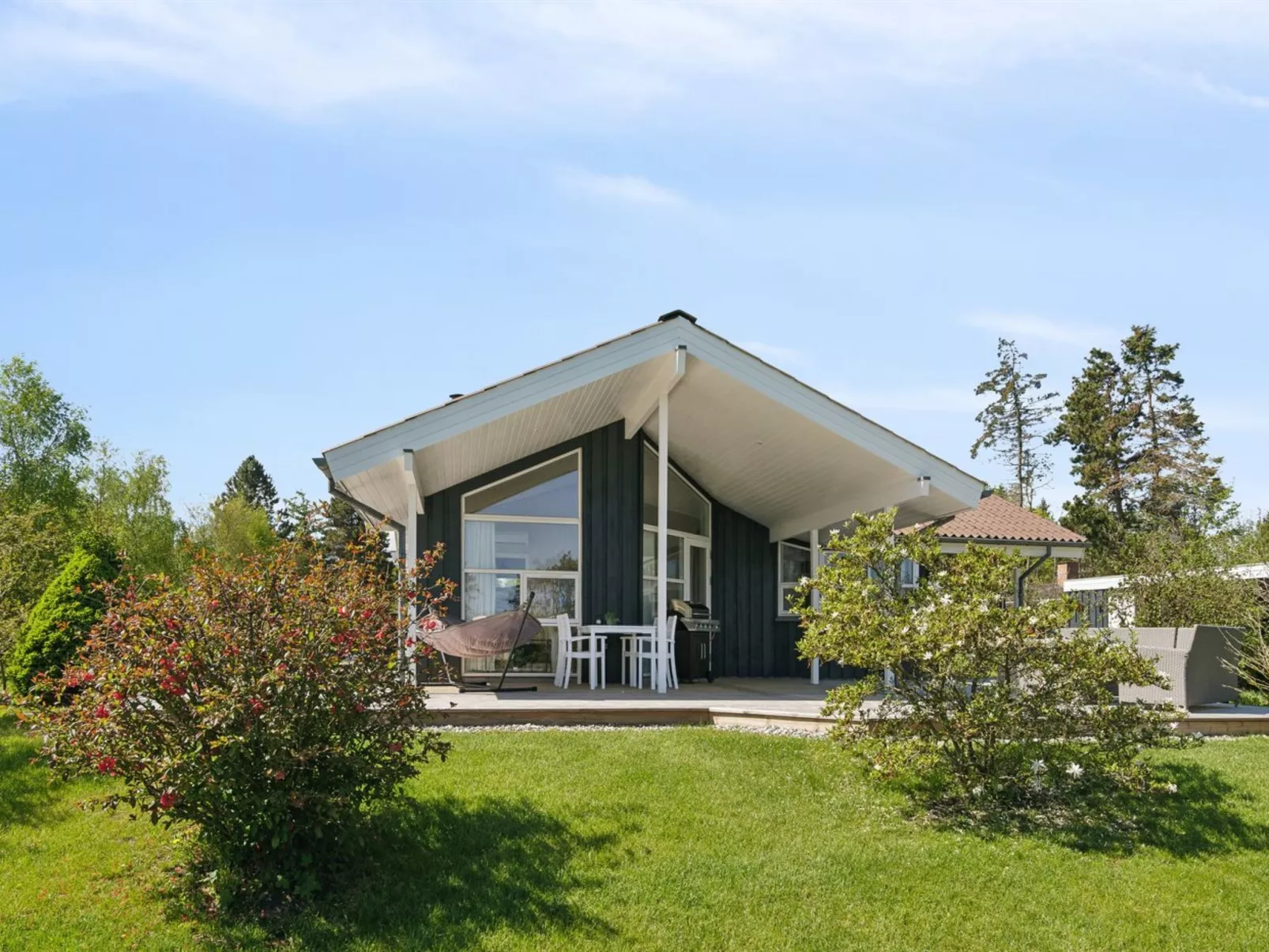 "Harald" - 300m from the sea