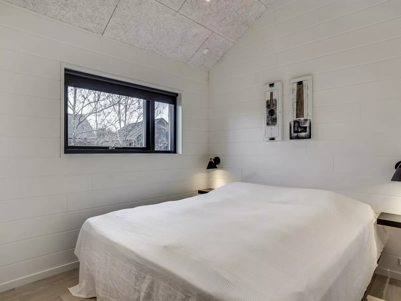 "Jonne" - 200m to the fjord