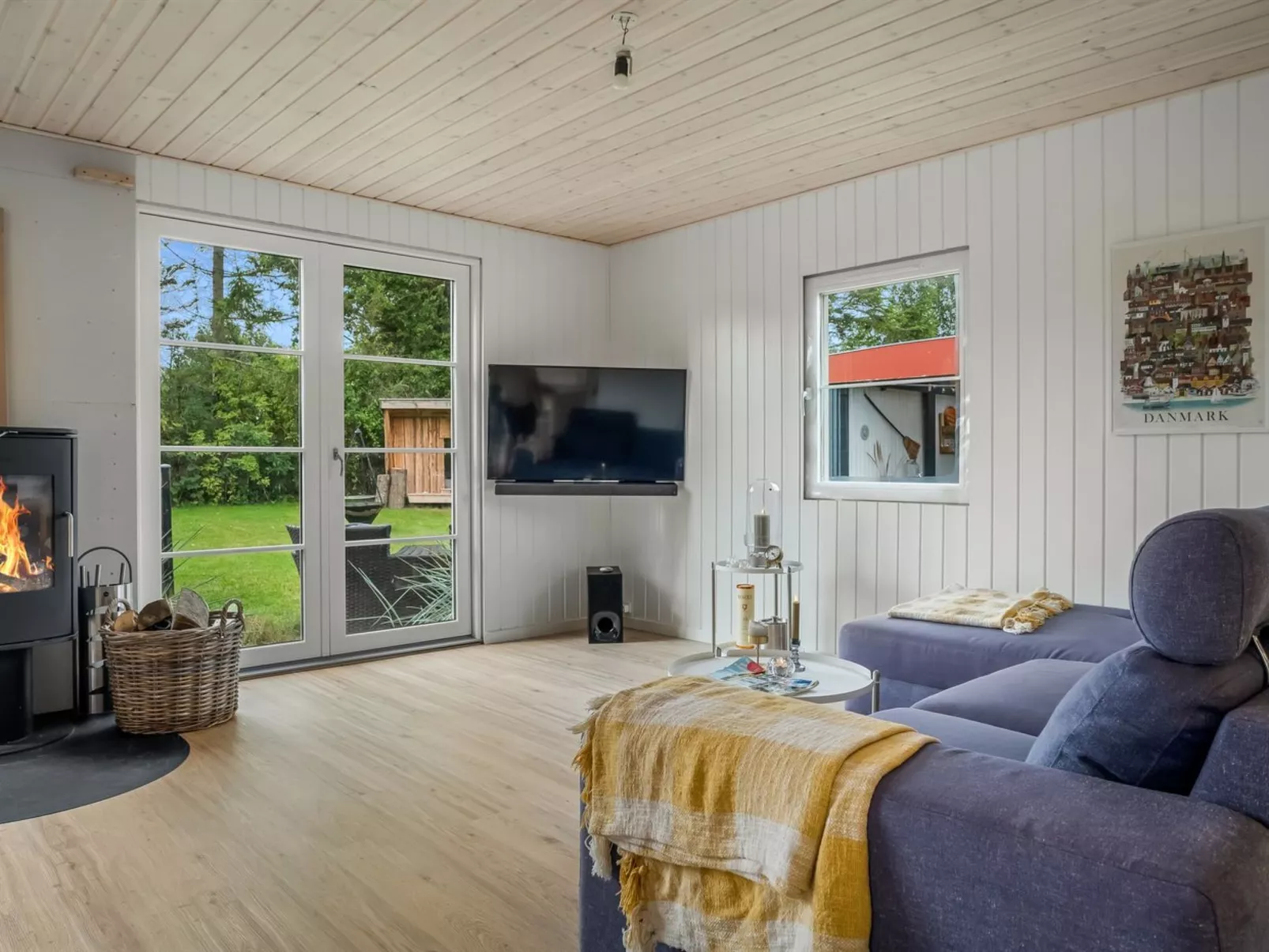 "Neea" - 280m from the sea