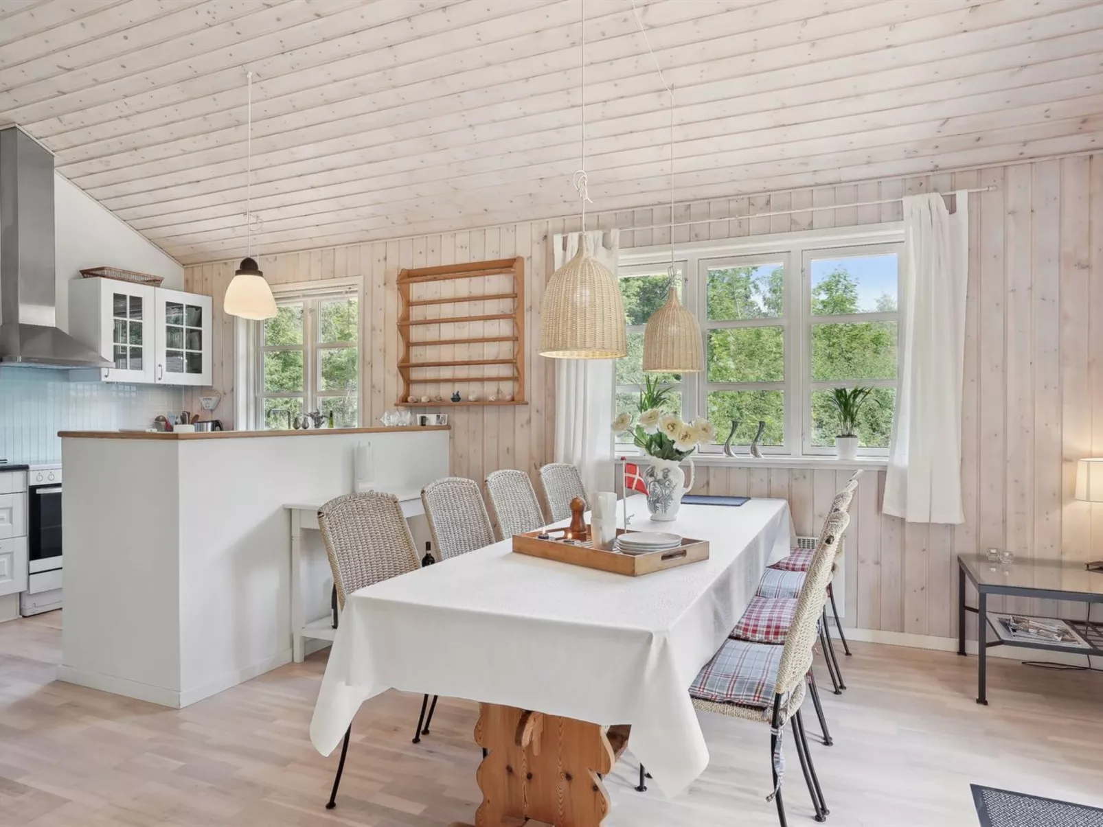 "Tia" - 1.4km from the sea