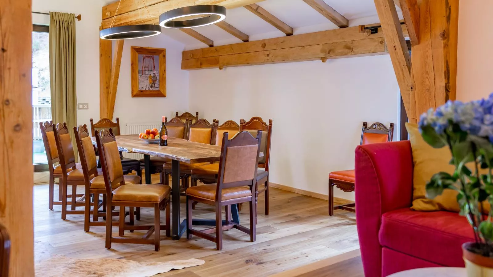 Biber Art Apartment 1 Small-Dining room