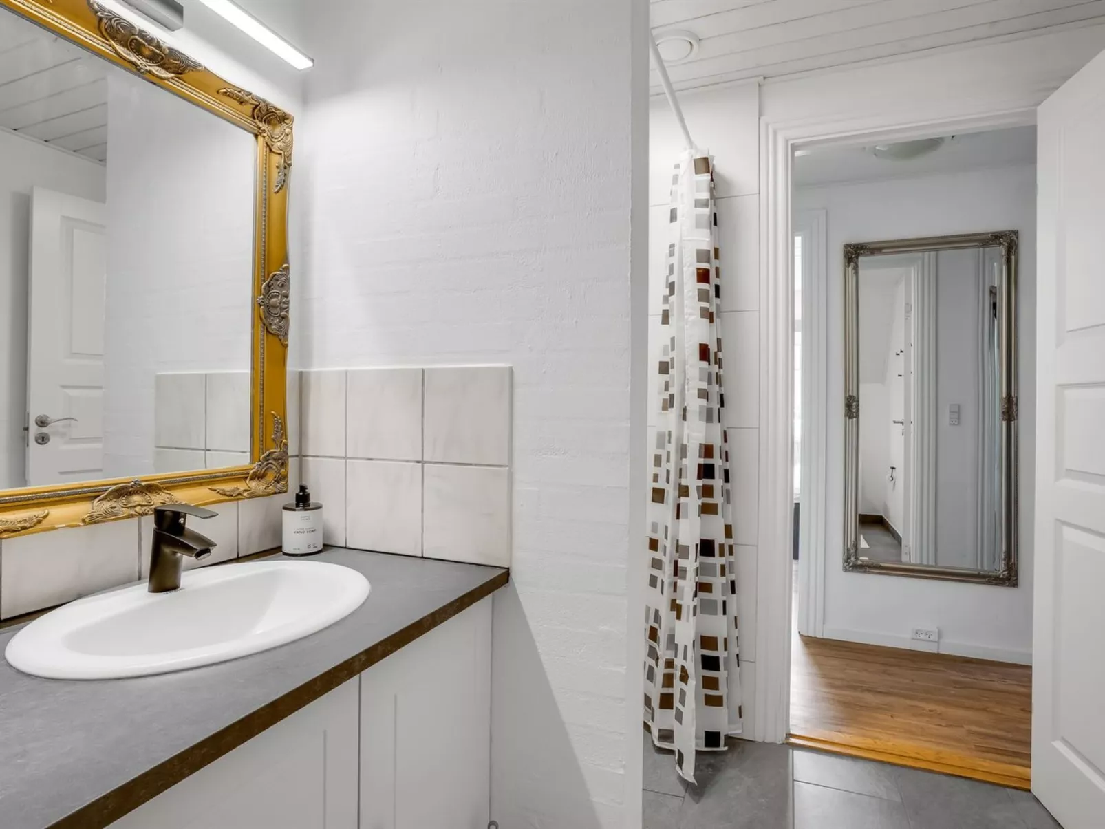 "Krok" - 1.2km from the sea