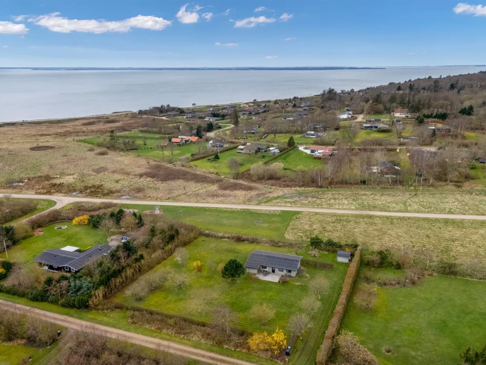 "Jule" - 1.3km to the fjord