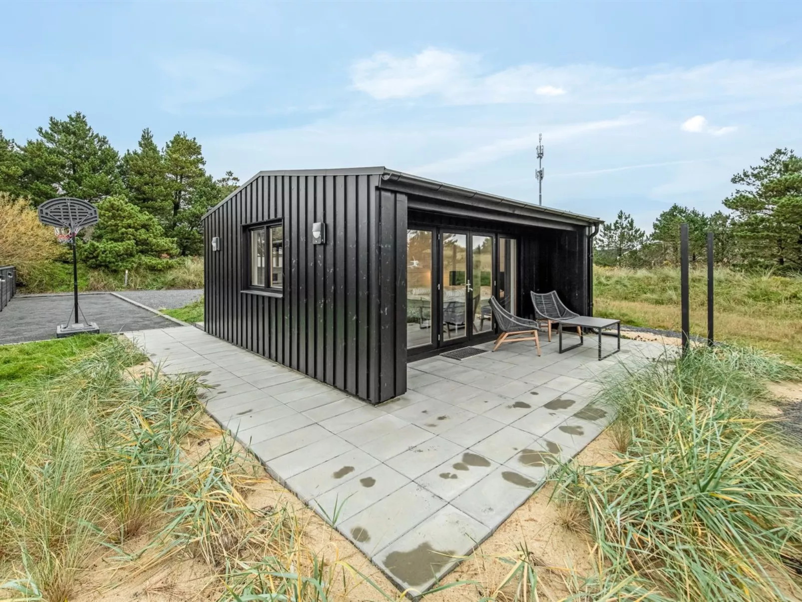 "Nona" - 1.1km from the sea