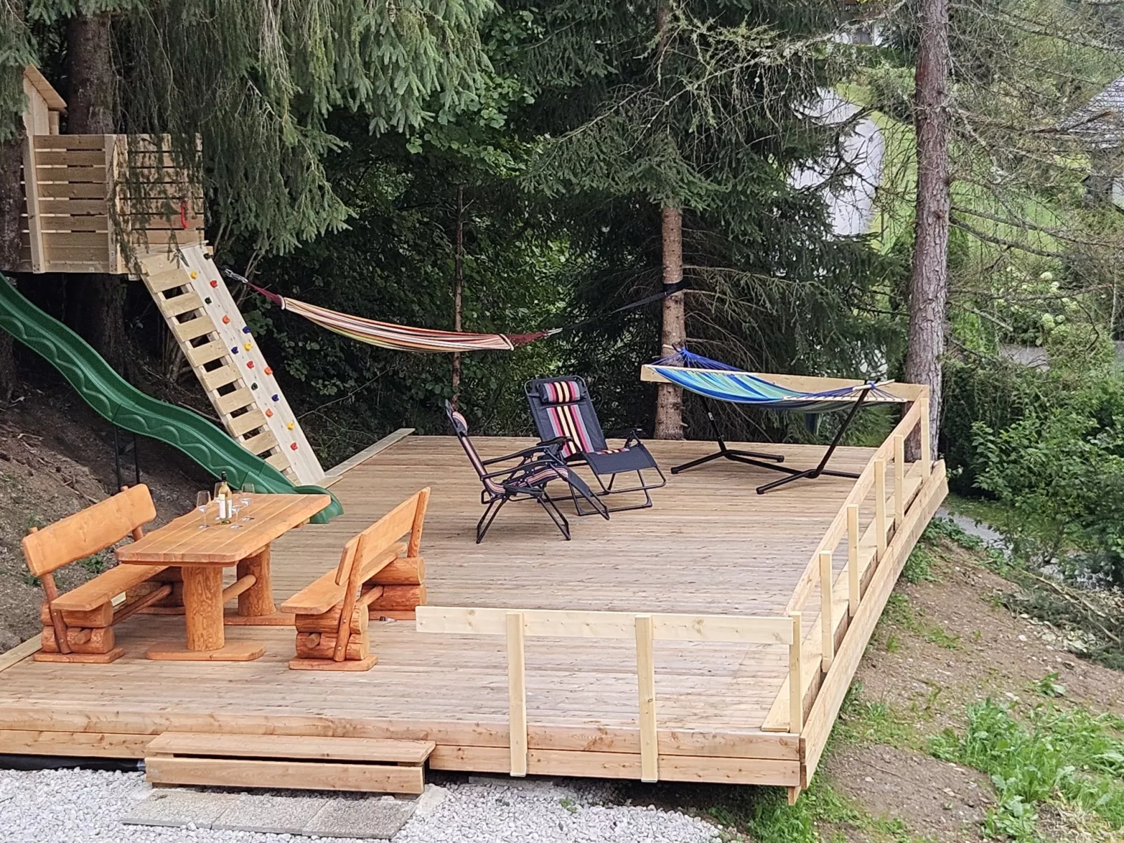 The Green Studio-Dehors