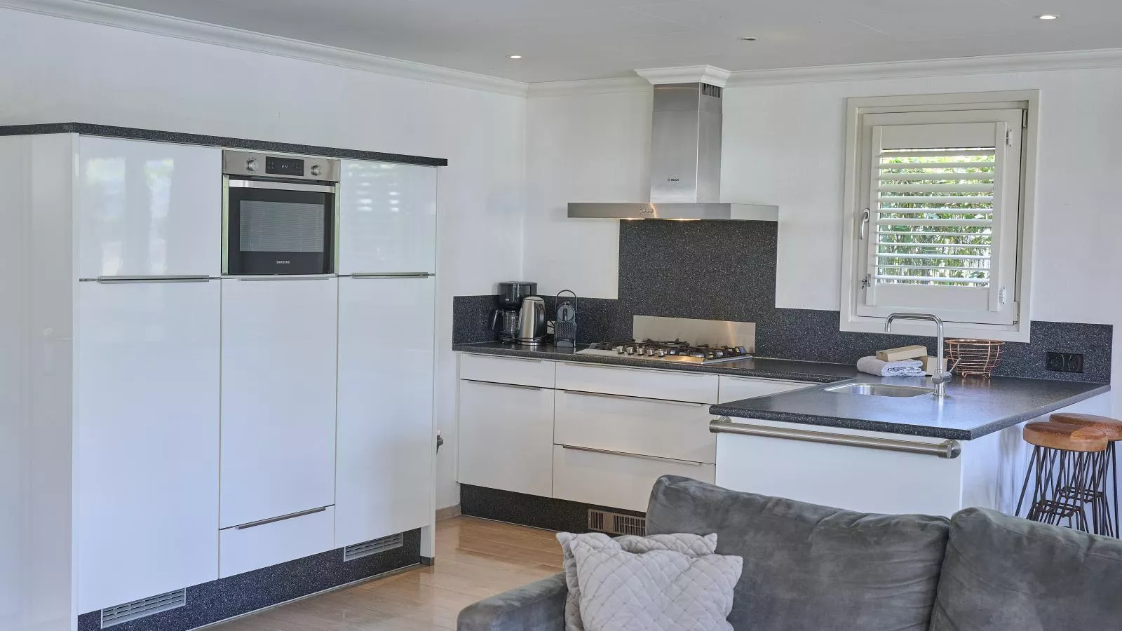 T Kaatsheuveltje 4-Kitchen