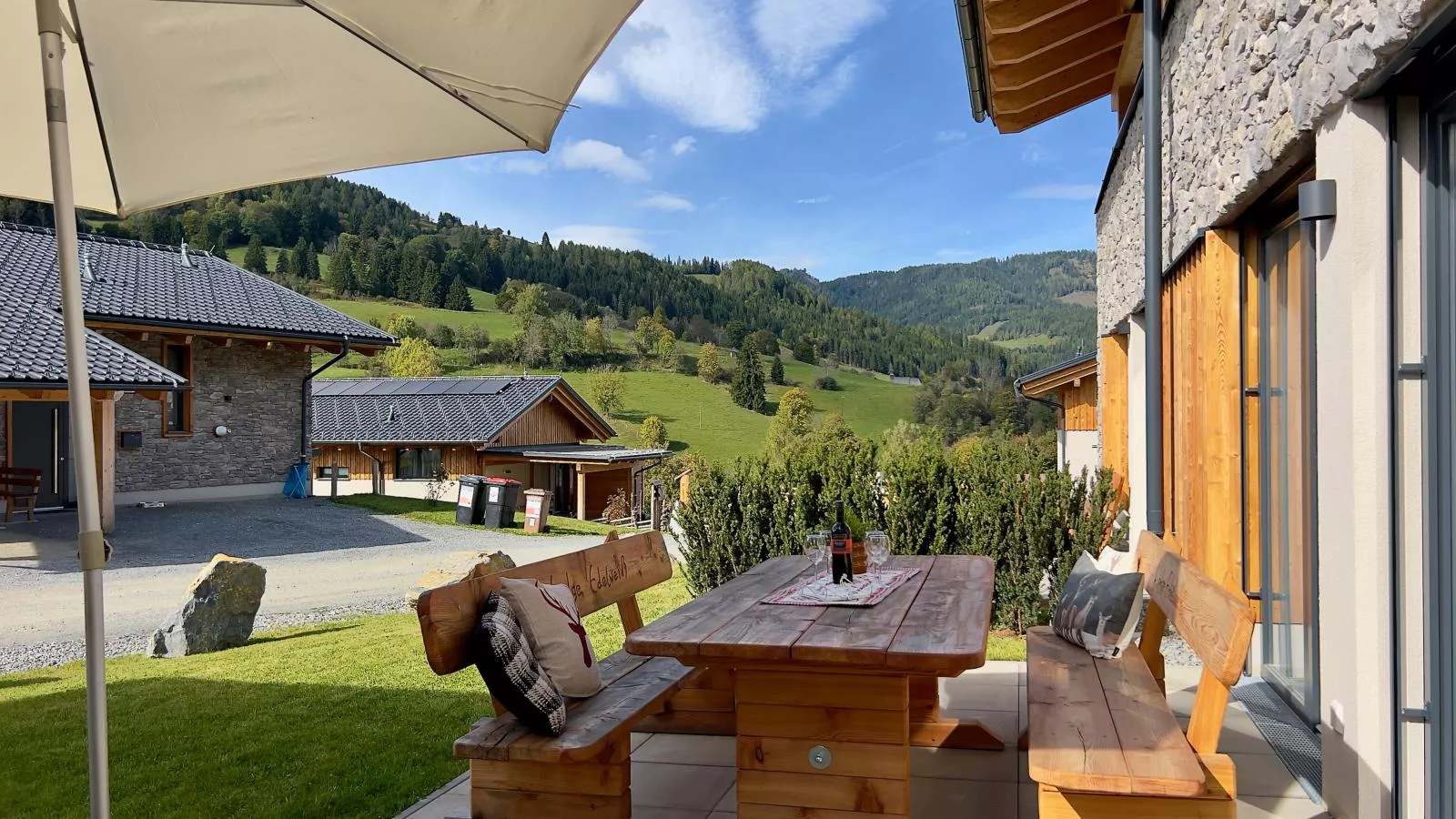 Grebenzen Lodge Edelweiss-Terrace balcony