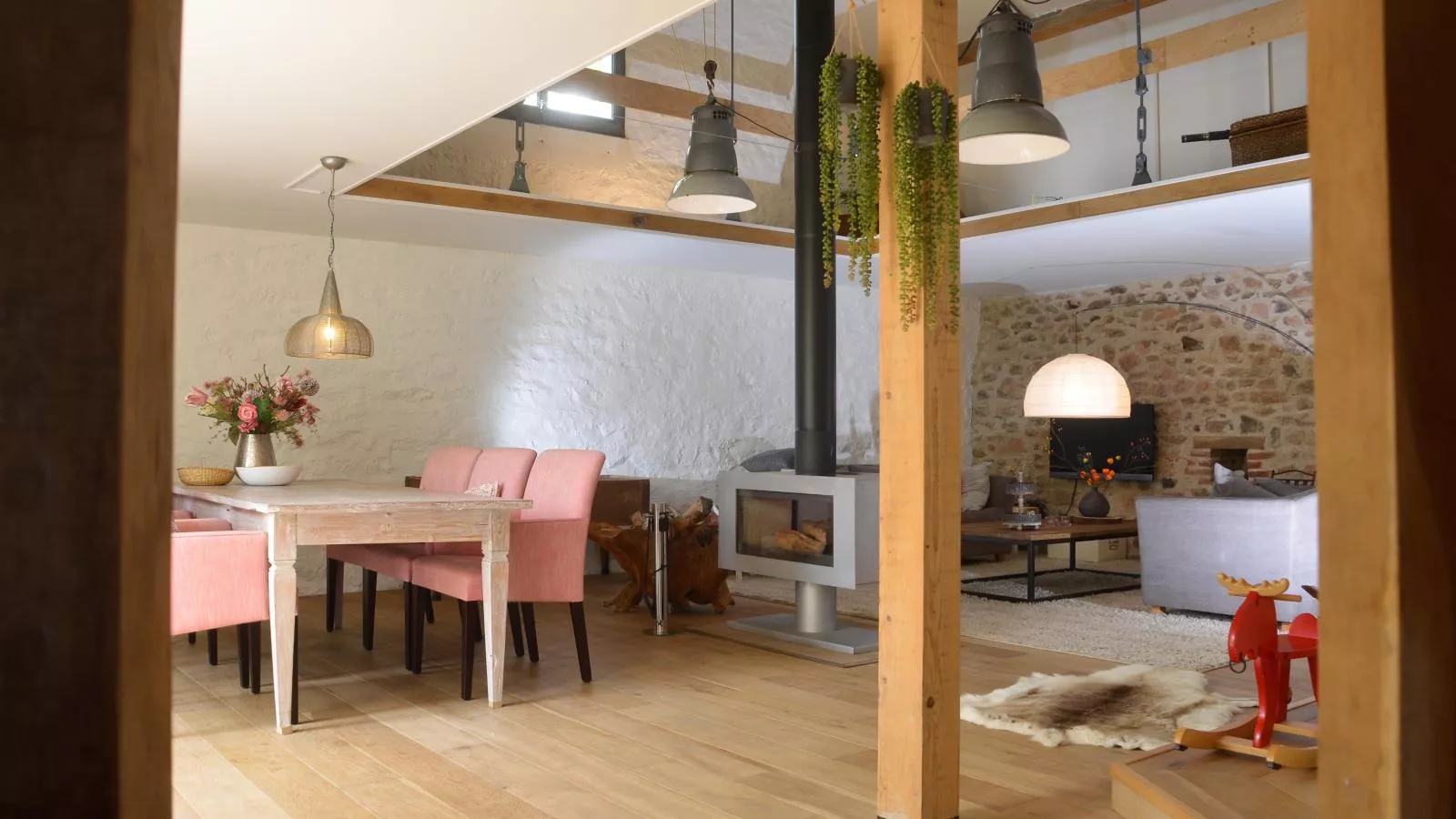 Jardins Fleuries-Salle à manger