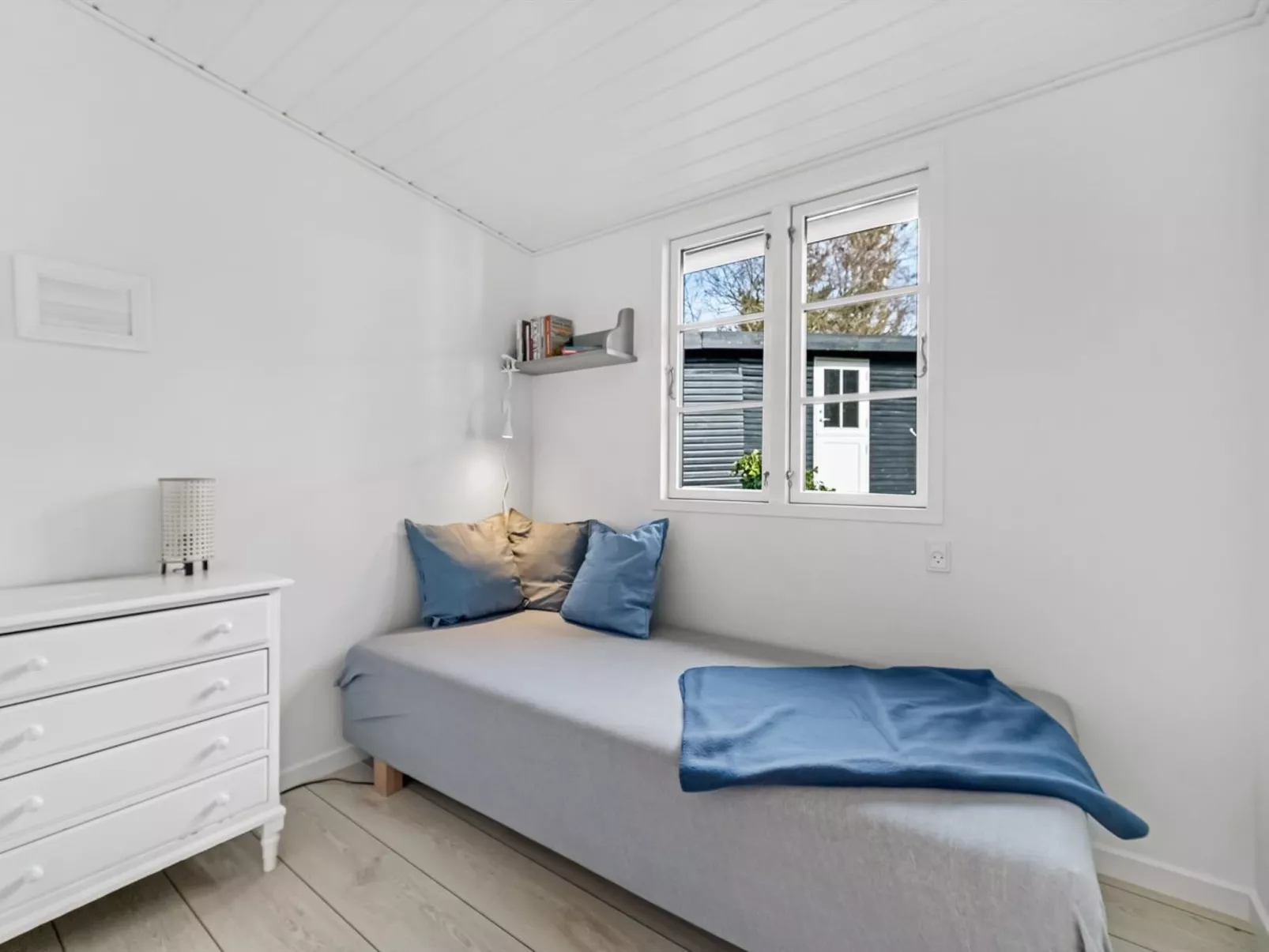 "Synnöve" - 350m from the sea