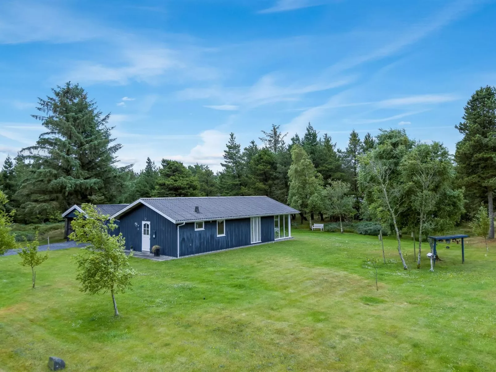 "Fiallar" - 3.2km from the sea