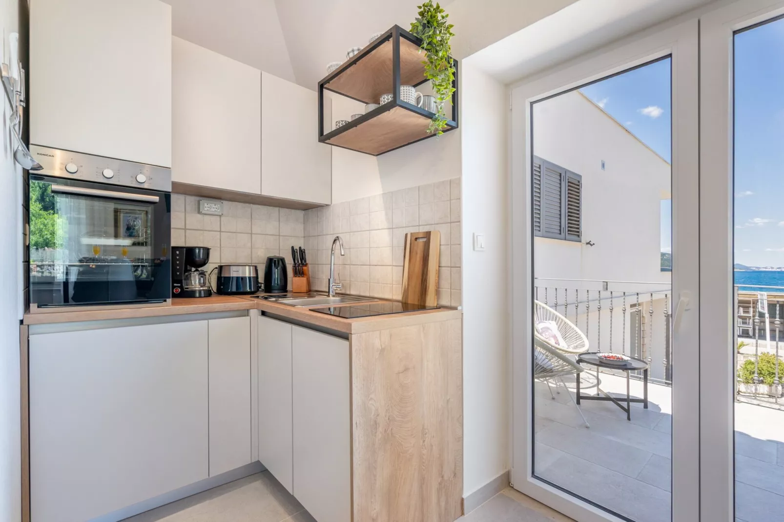 Apartments Lotea - Two-Bedroom Apartment with Terrace and Sea View-Cuisine