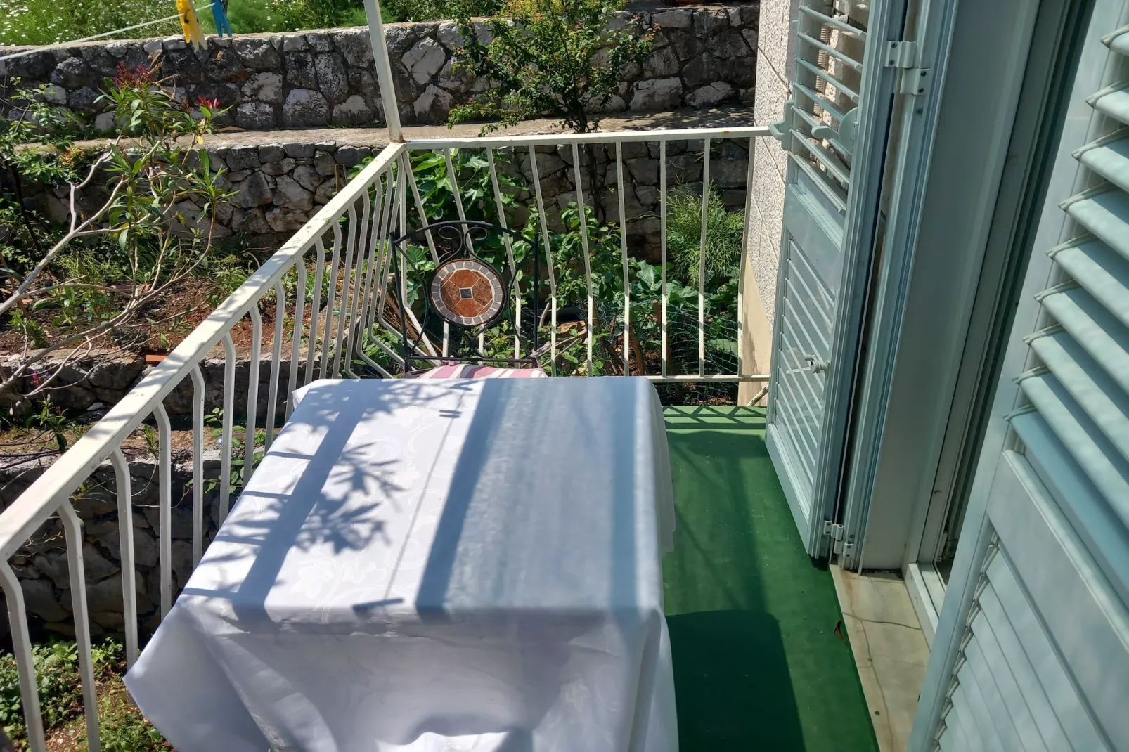Guest House Mrdalo - Comfort Double Room 2-Terrace