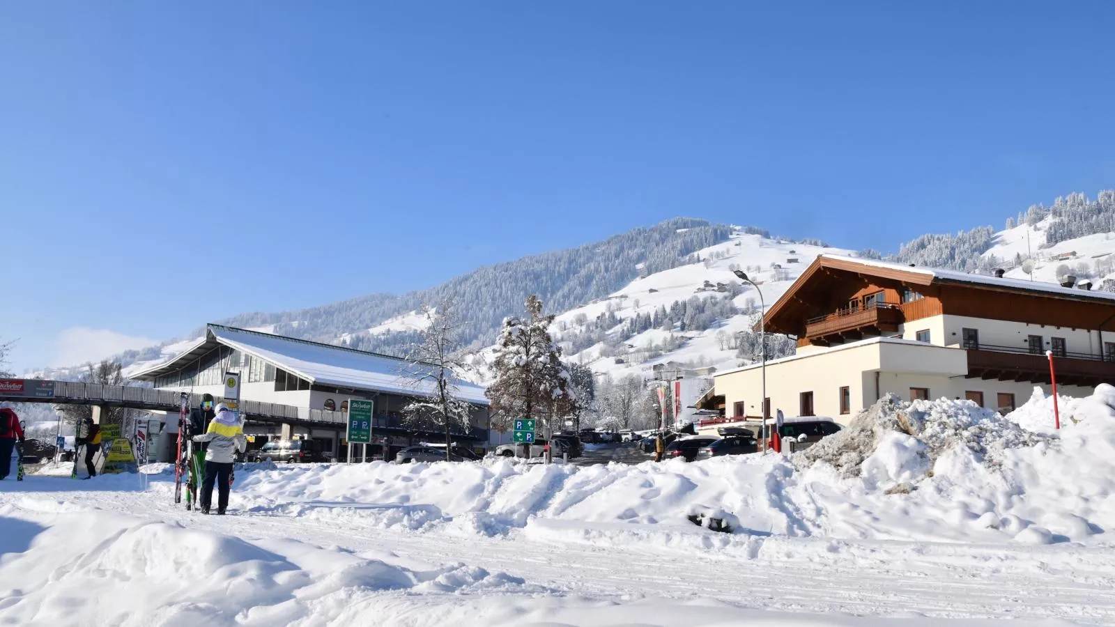 Next To The Ski Lift A 3 und A 4-Extérieur hiver