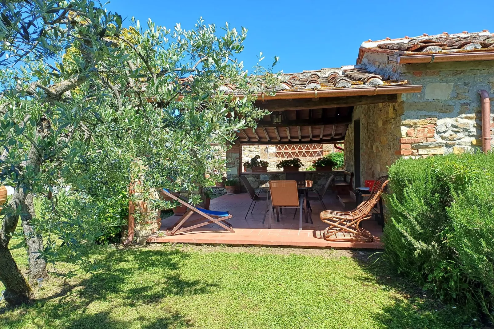 Agriturismo Podere Ceccherini in San Leolino - La Loggia - Terrace balcony
