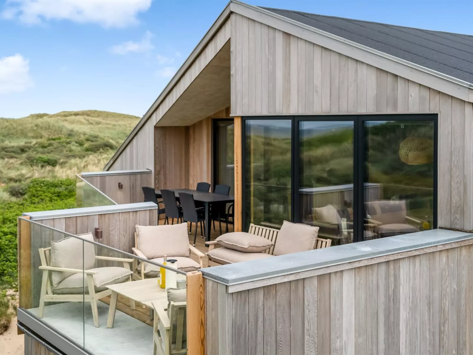 "Tamina" - 50m from the sea