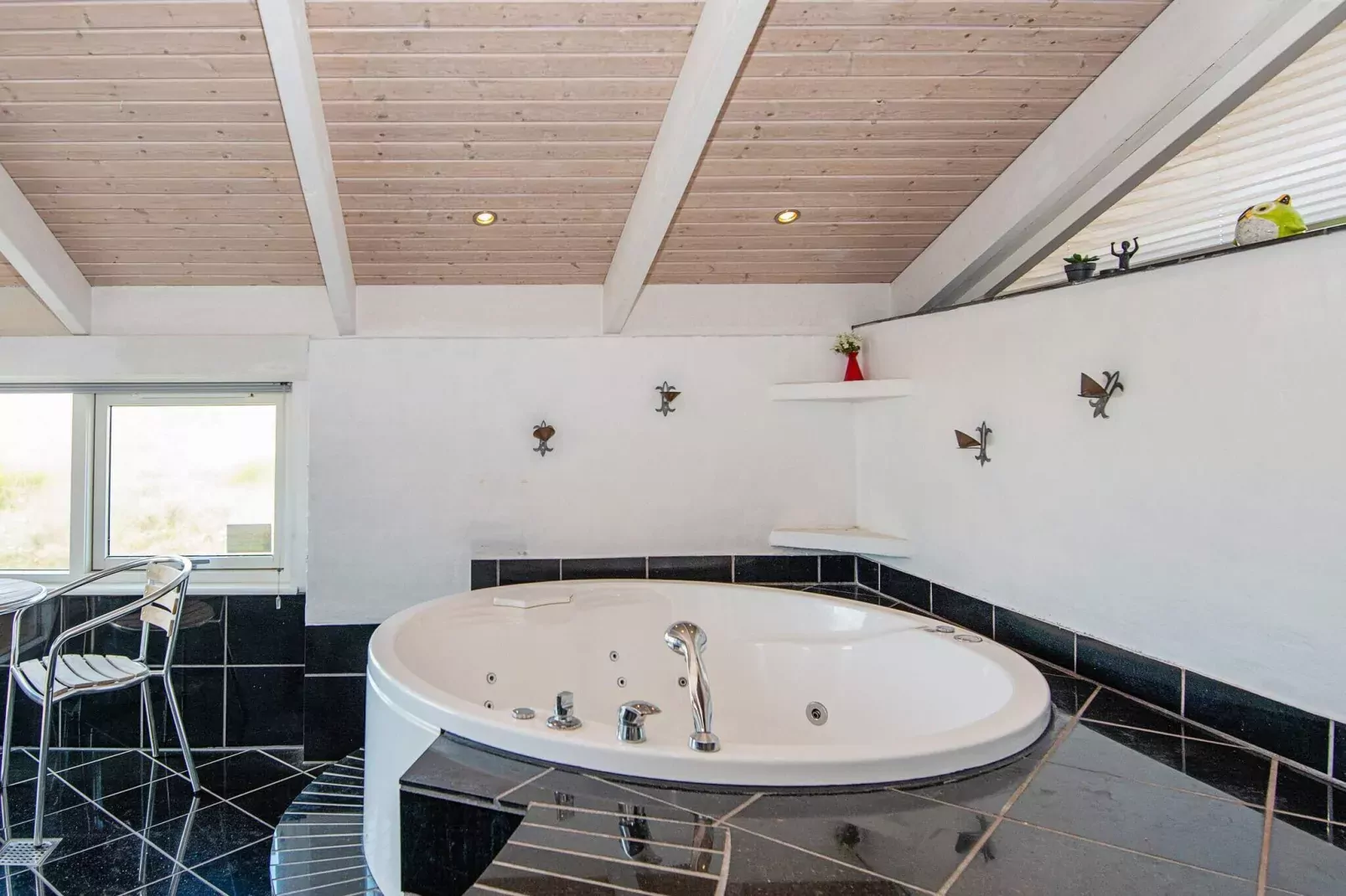 9 person holiday home in Ringkøbing-By Traum-Spa