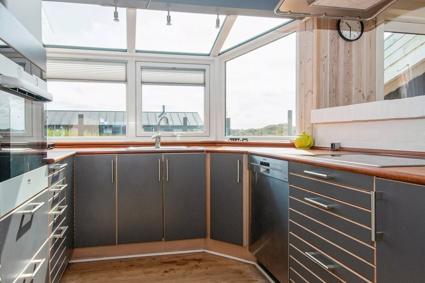 9 person holiday home in Ringkøbing-By Traum-Indoor