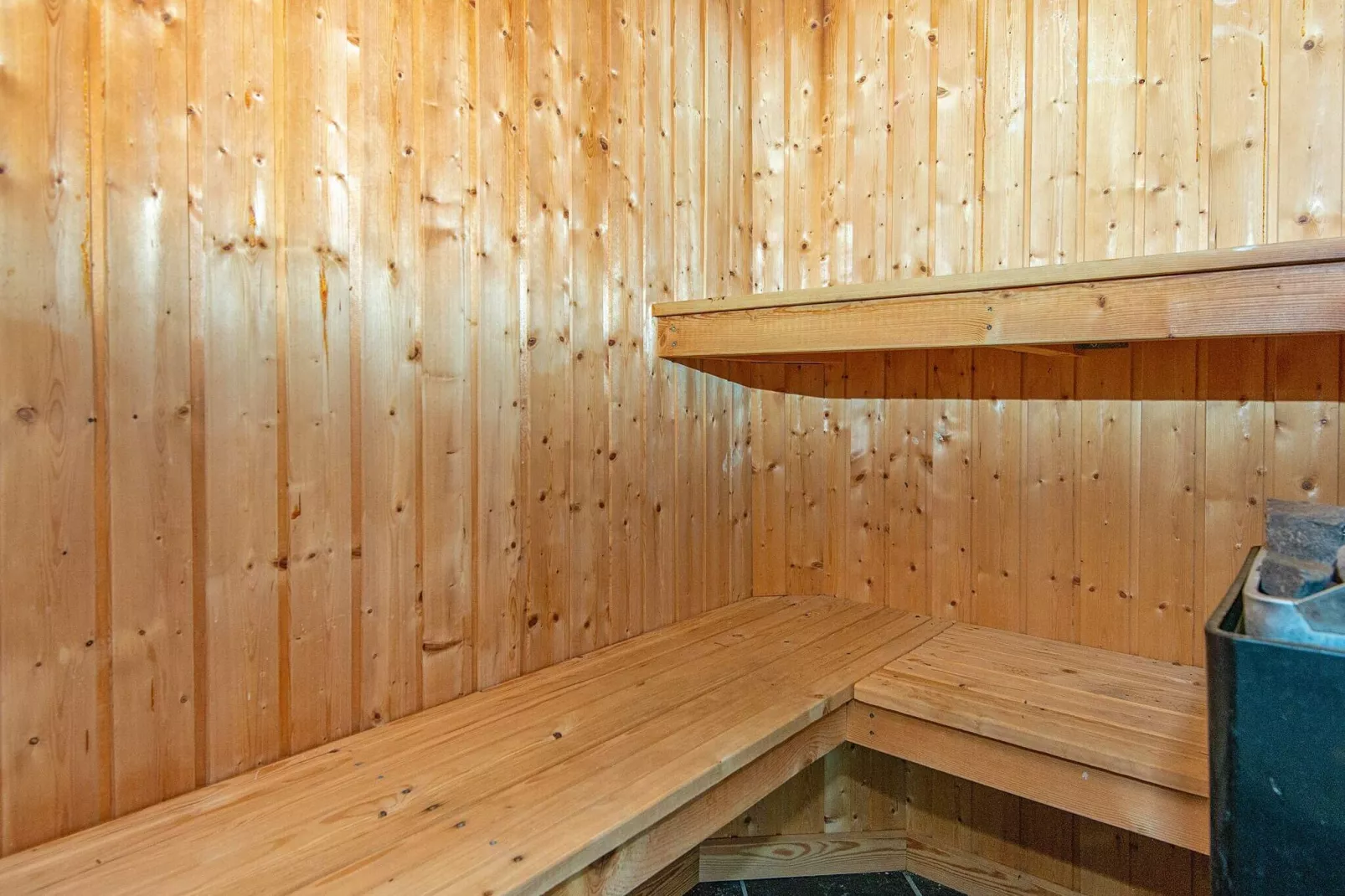 9 person holiday home in Ringkøbing-By Traum-Sauna