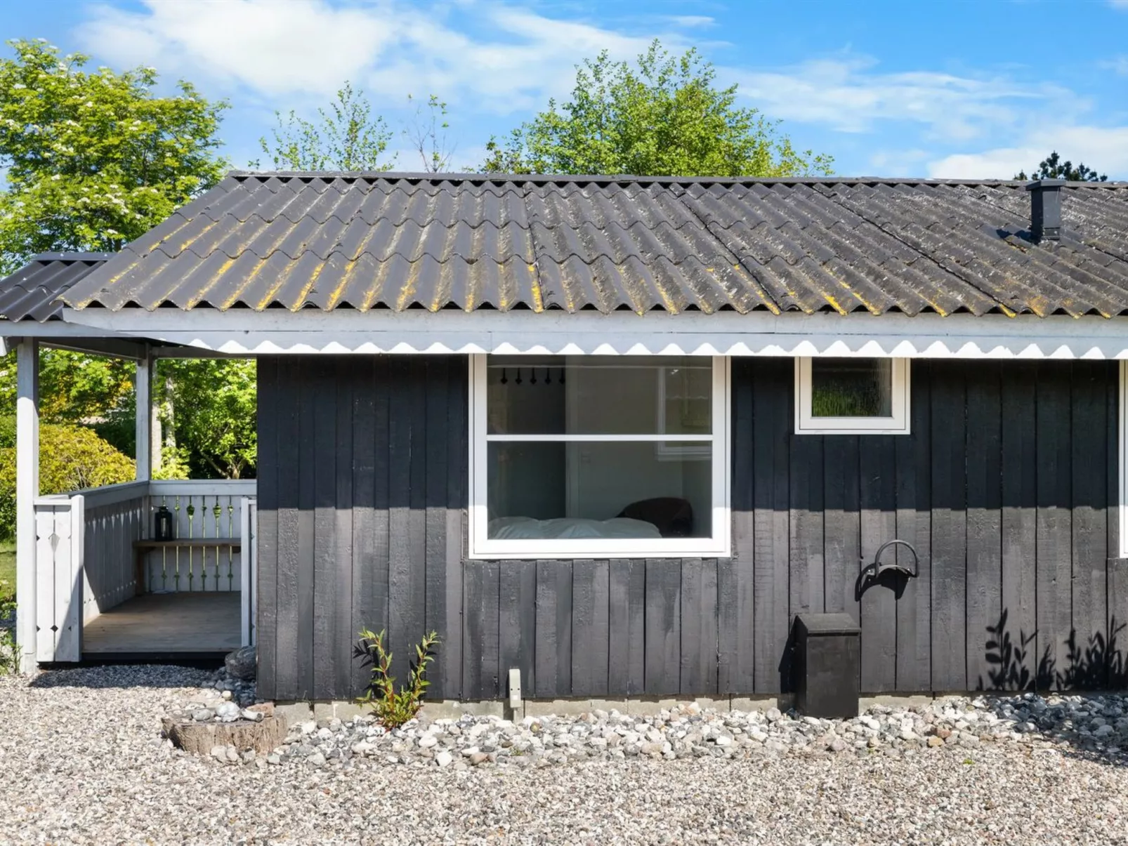 "Justina" - 200m from the sea