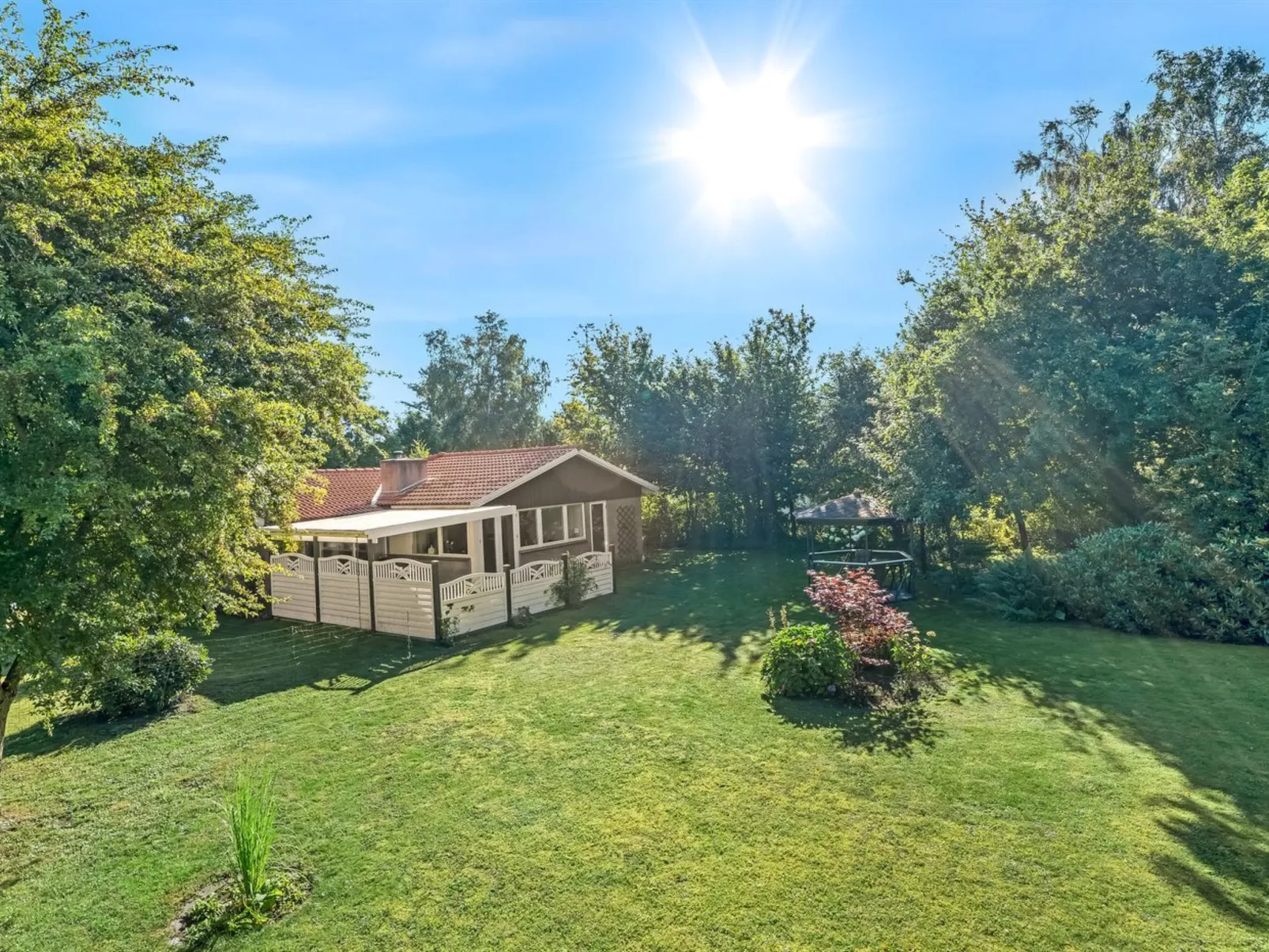 "Janna" - 200m from the sea