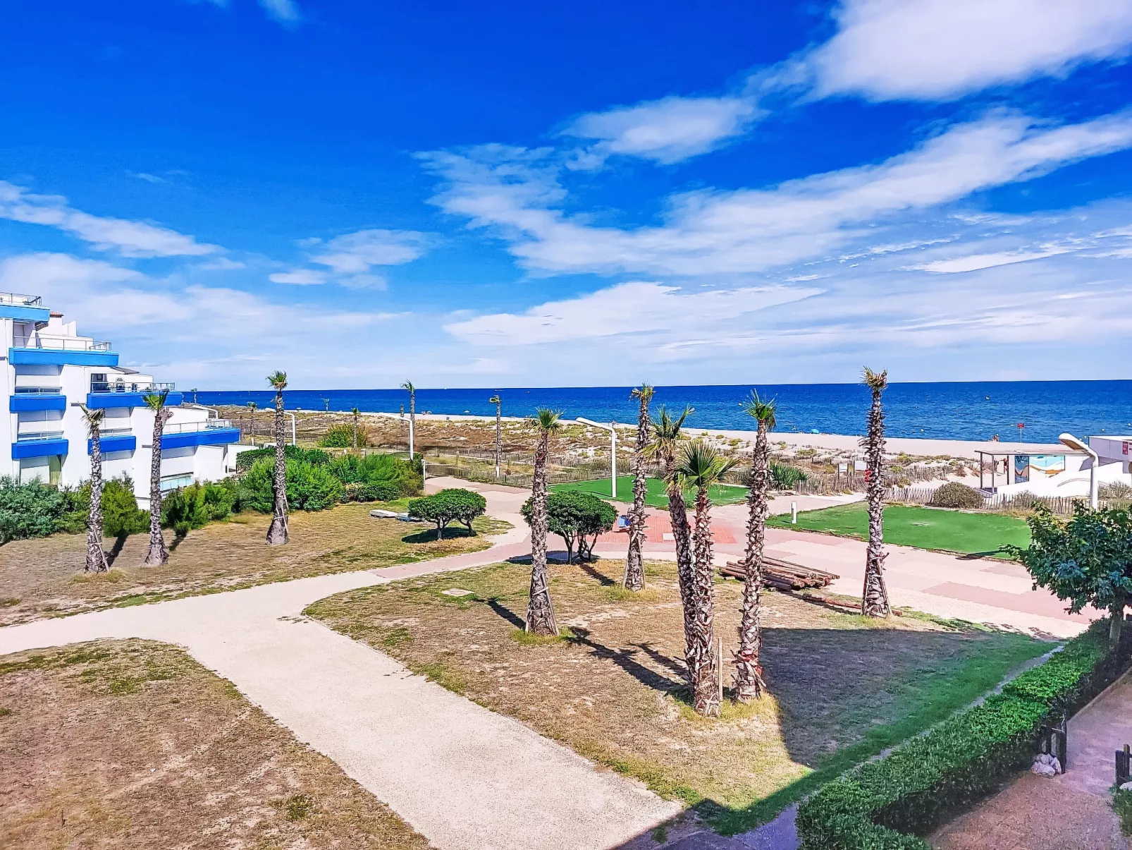 Front de Mer-Draußen