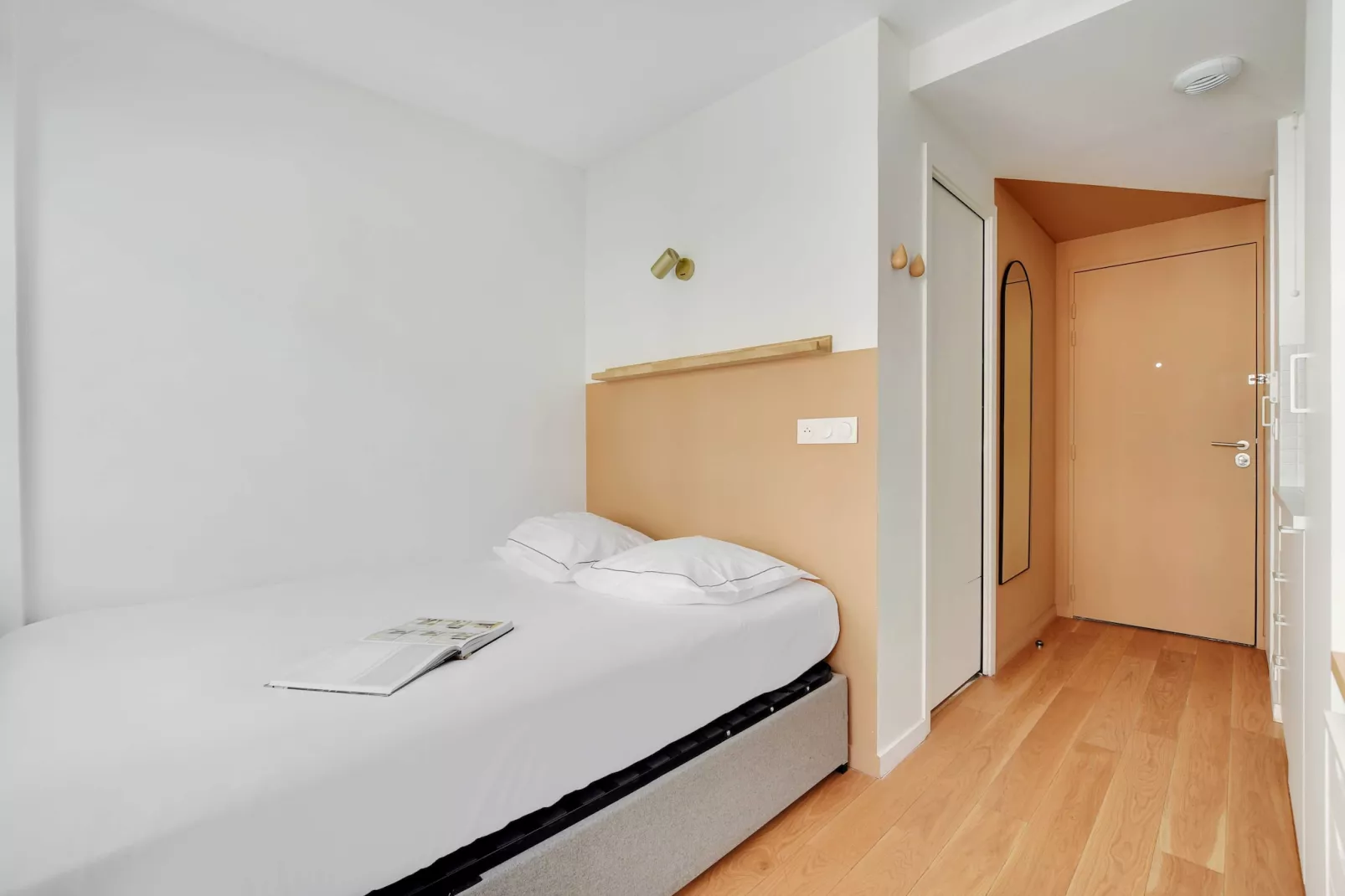 AS-1-HELIOPOLIS-102-M