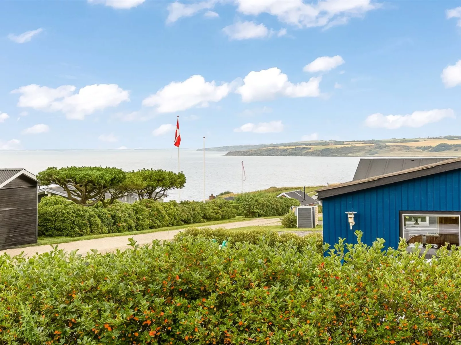 "Stjerne" - 300m to the fjord