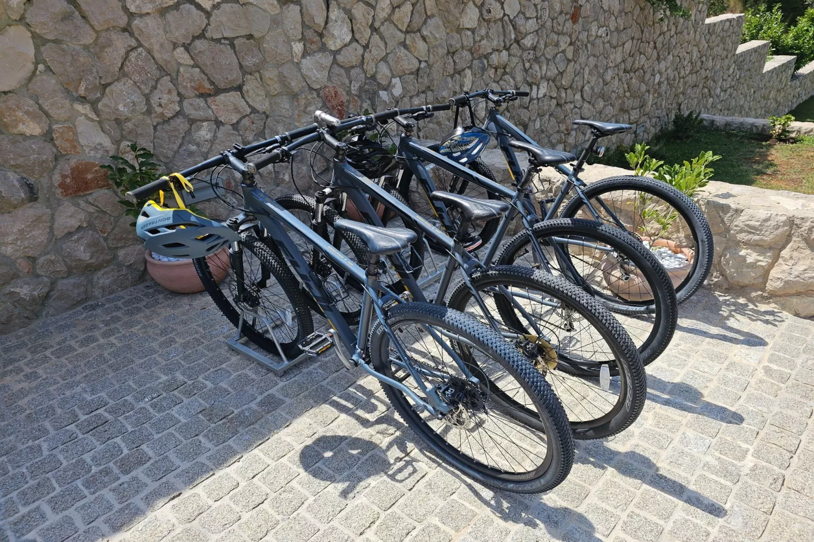 Villa Ivić-Two Bedroom Villa with Swimming Pool-Im Freien