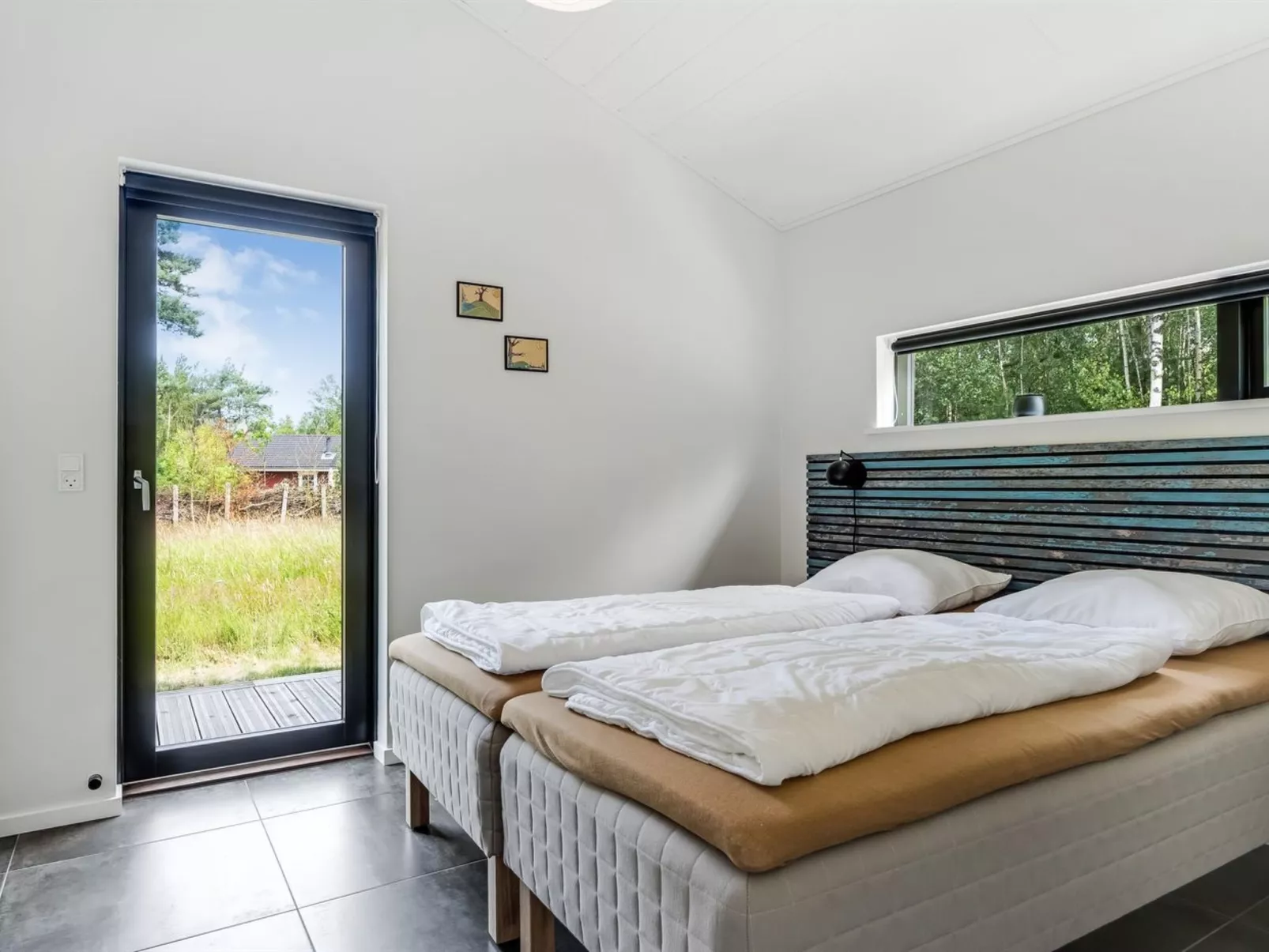 "Sighvat" - 300m from the sea