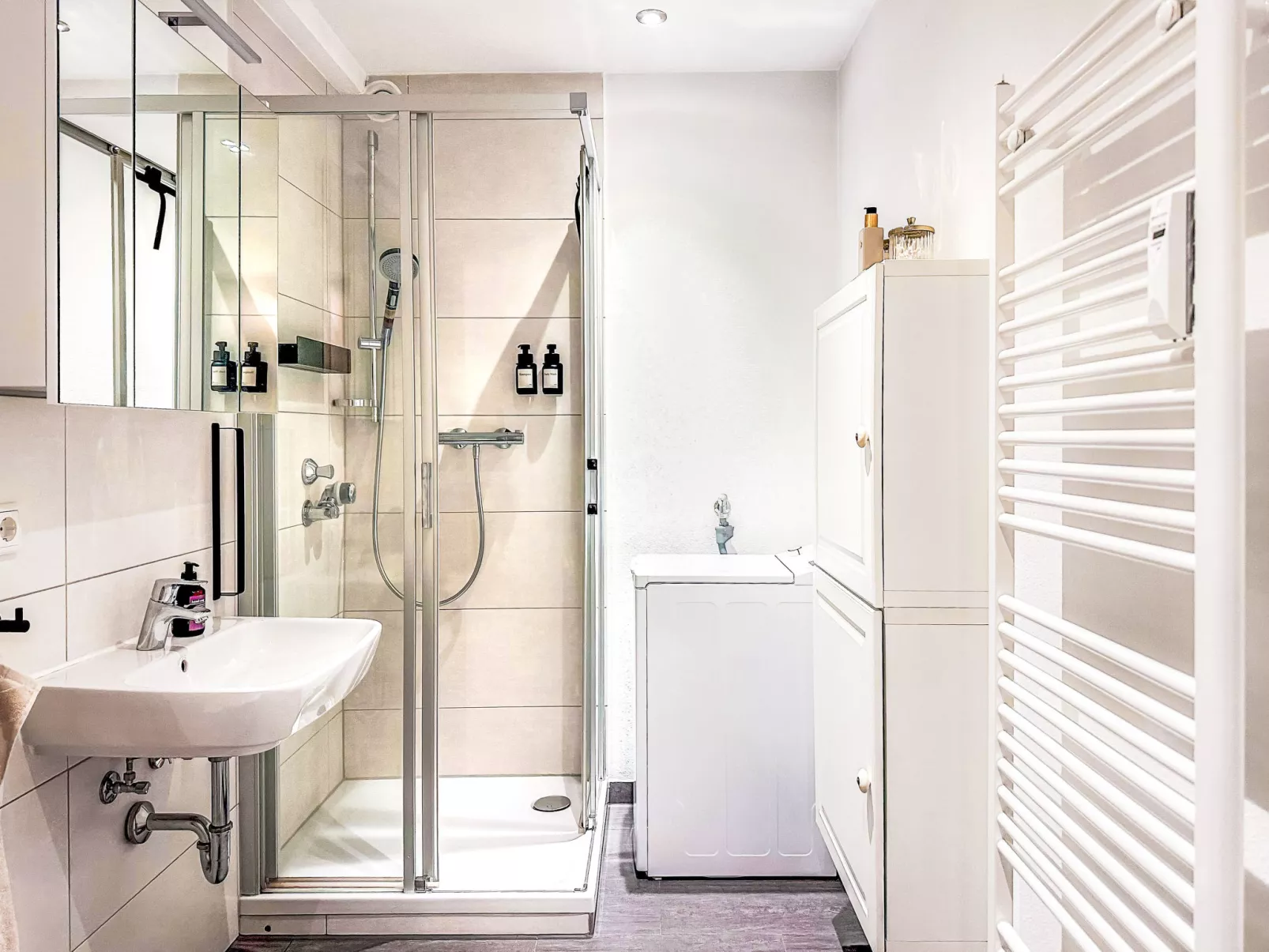 Am Obersalzberg-Drinnen